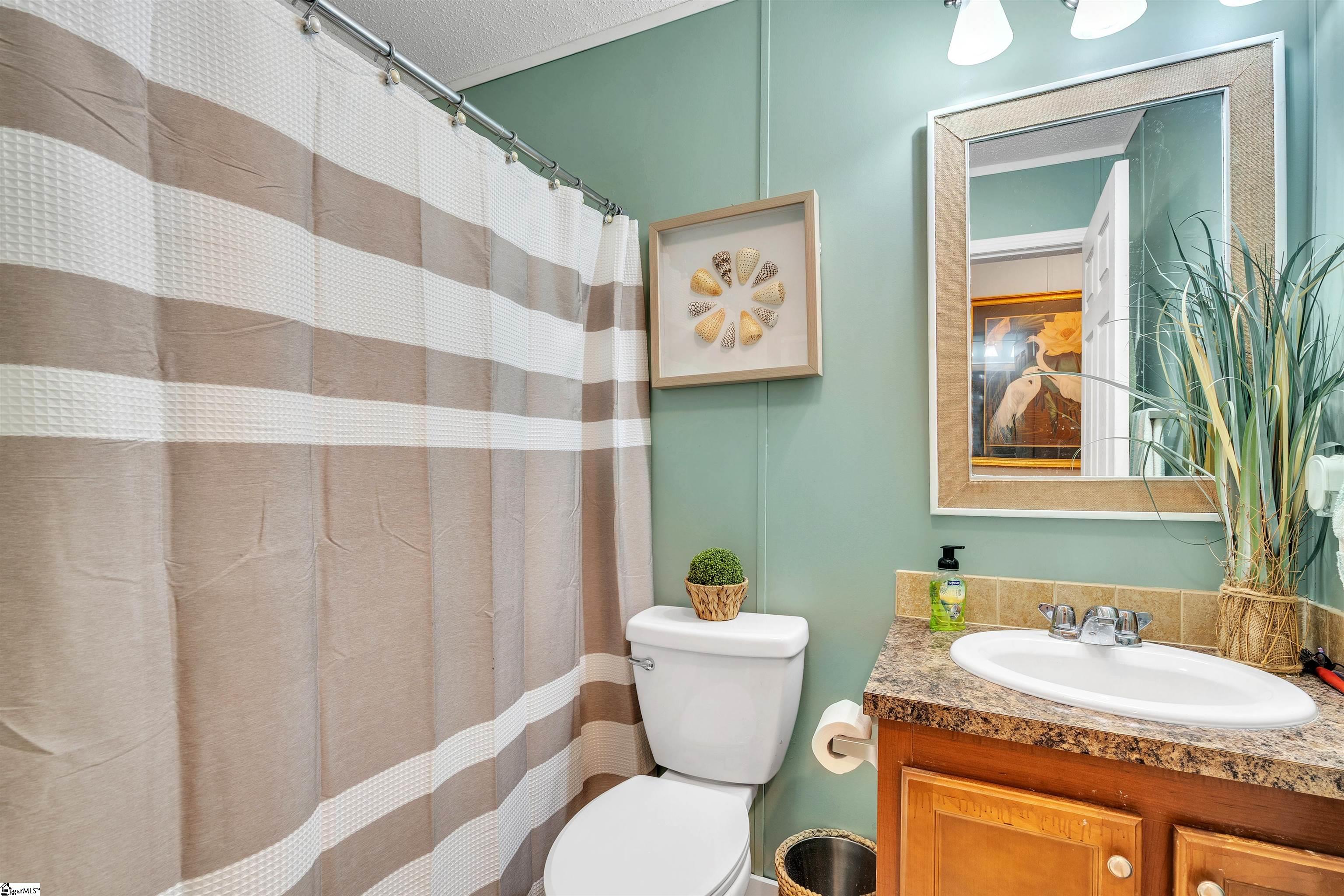 552 B S Buckhorn Road Greenville, SC 29609
