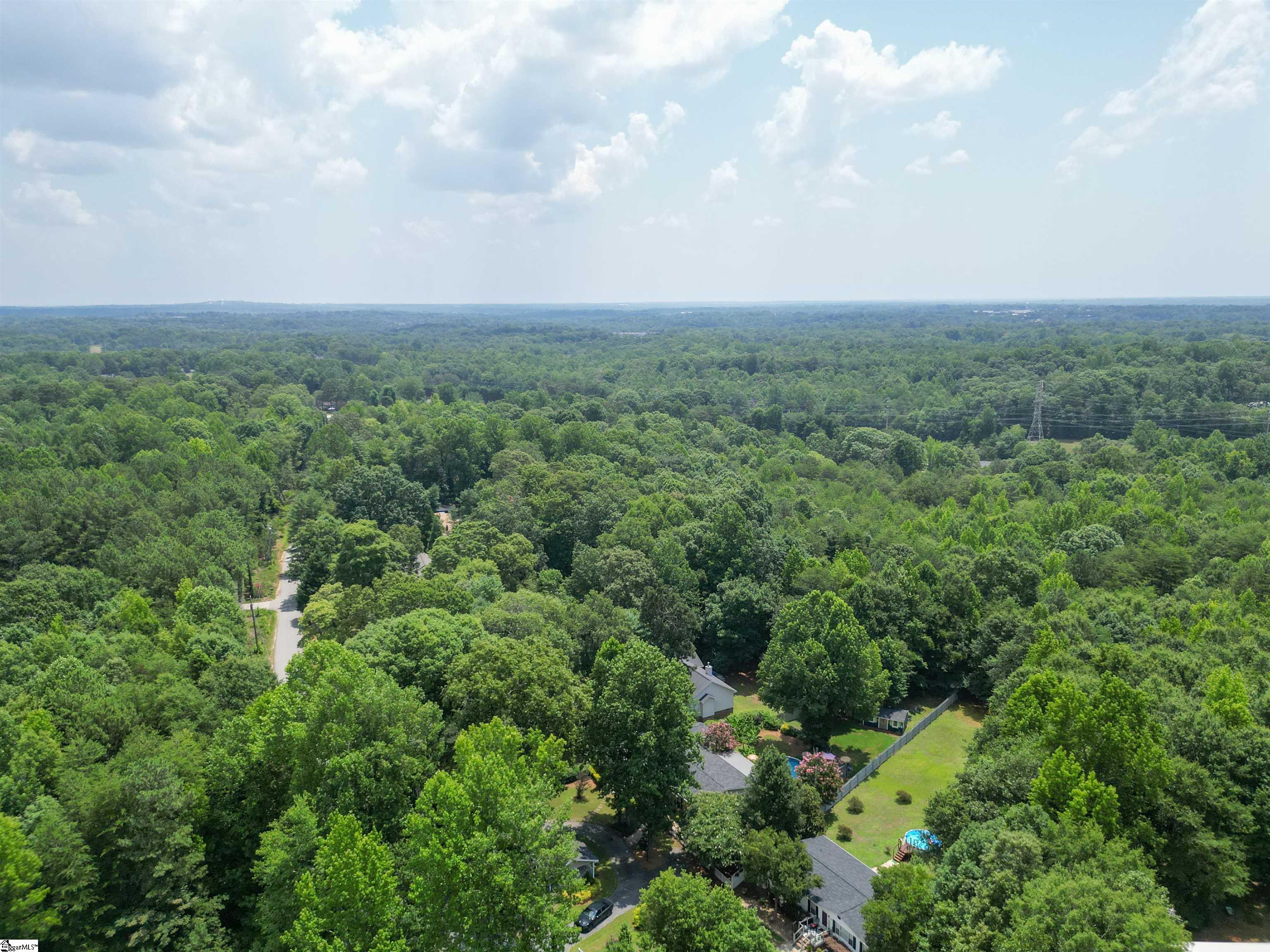 552 B S Buckhorn Road Greenville, SC 29609