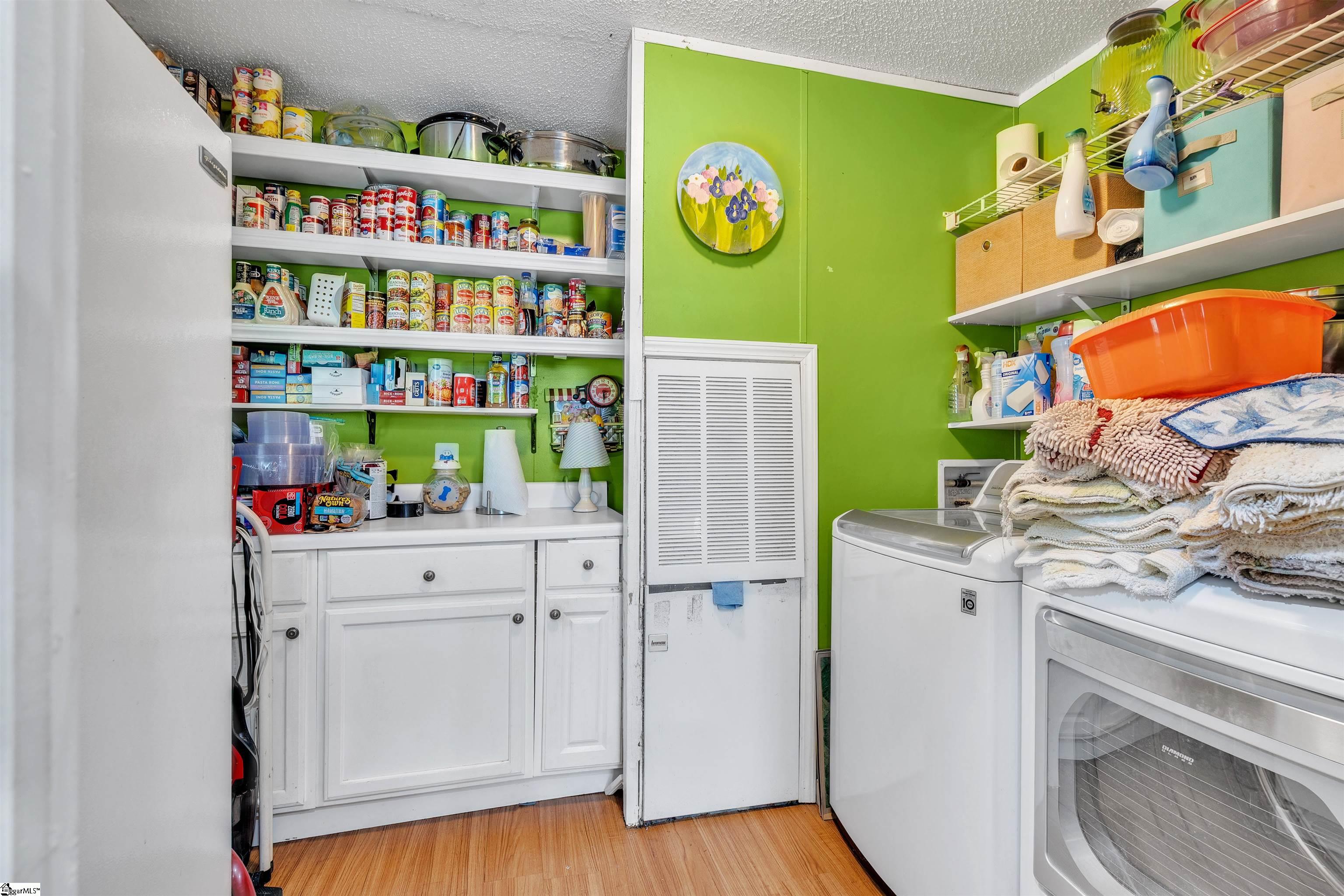 552 B S Buckhorn Road Greenville, SC 29609