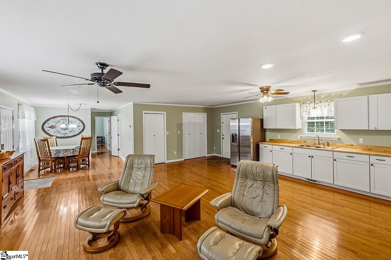 2585 Pineland Shores Circle Cross Hill, SC 29322