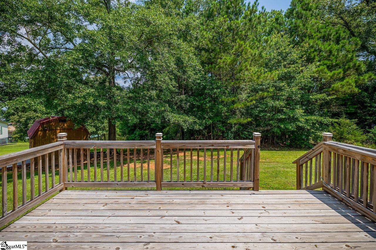 2585 Pineland Shores Circle Cross Hill, SC 29322