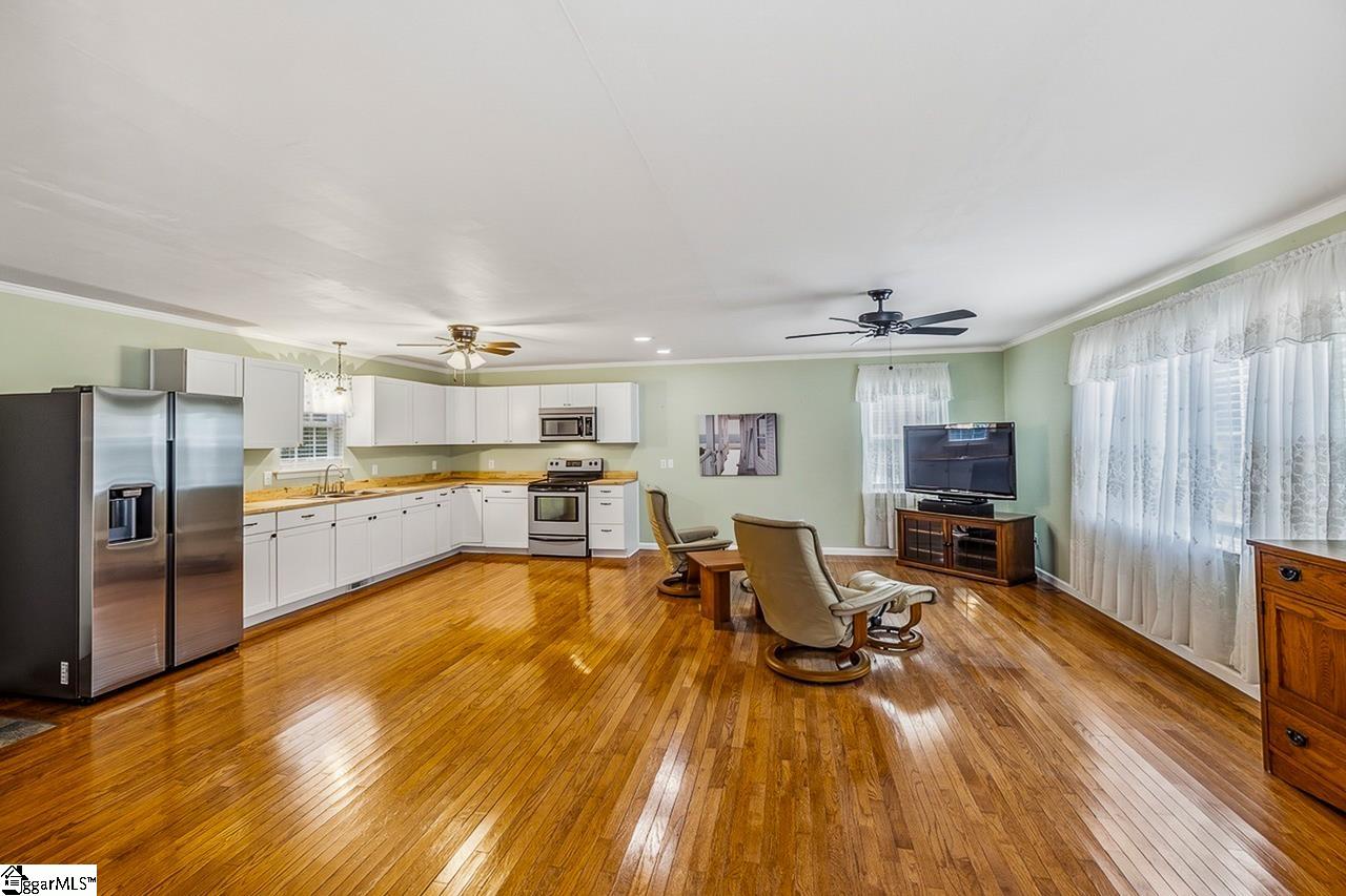 2585 Pineland Shores Circle Cross Hill, SC 29322