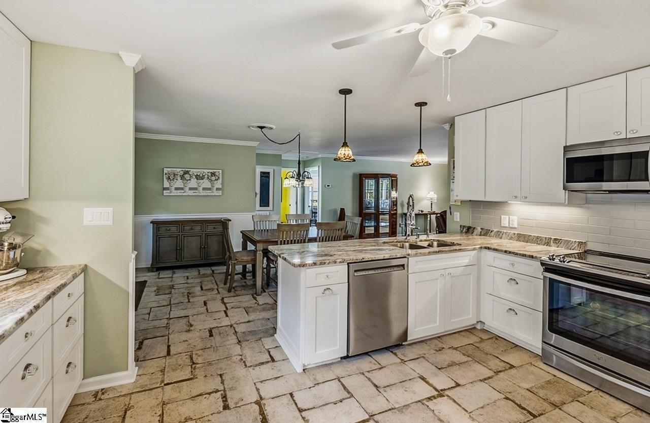 2511 Pineland Shores Circle Cross Hill, SC 29332