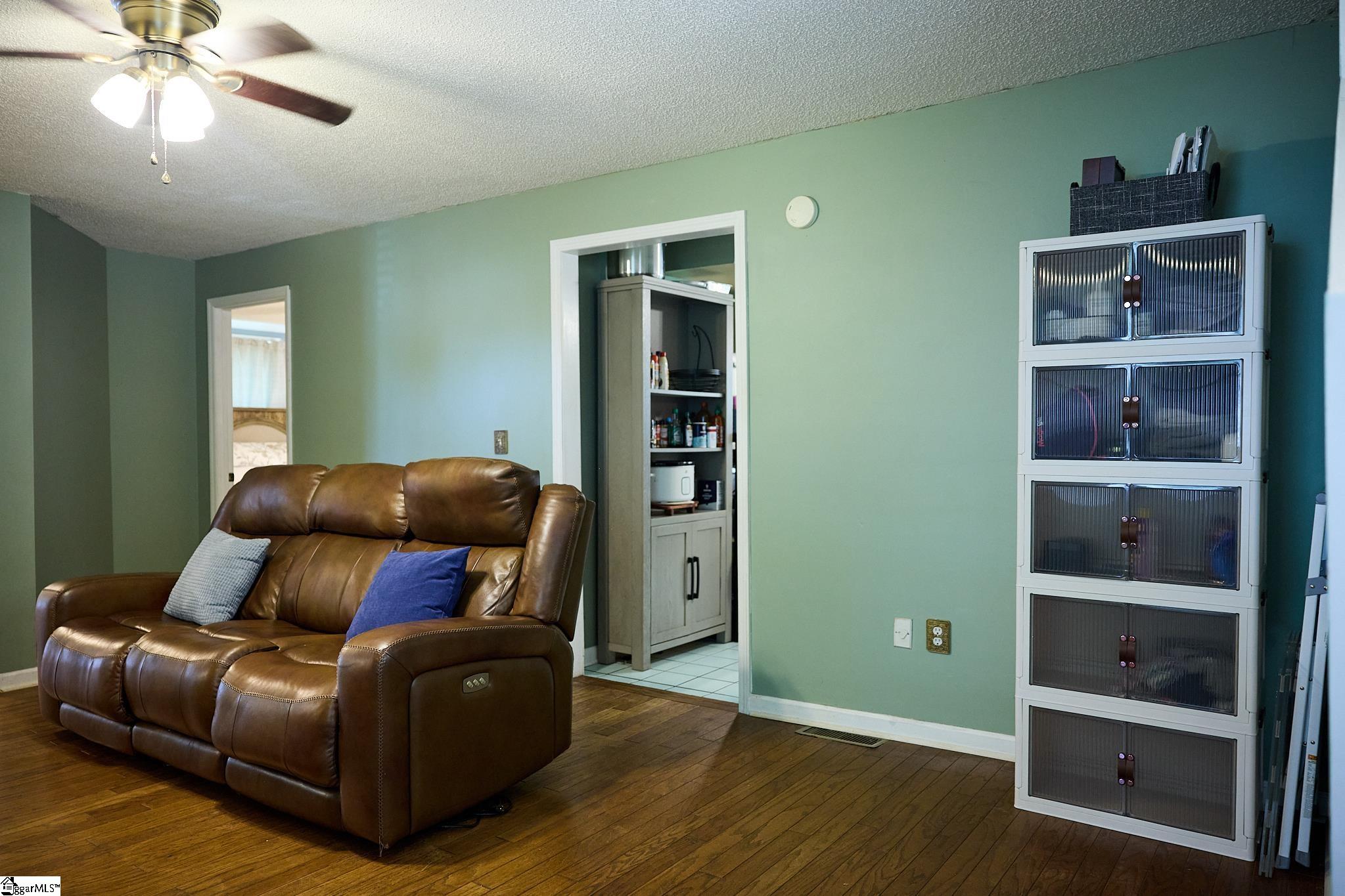 406 S 2nd Street Easley, SC 29640
