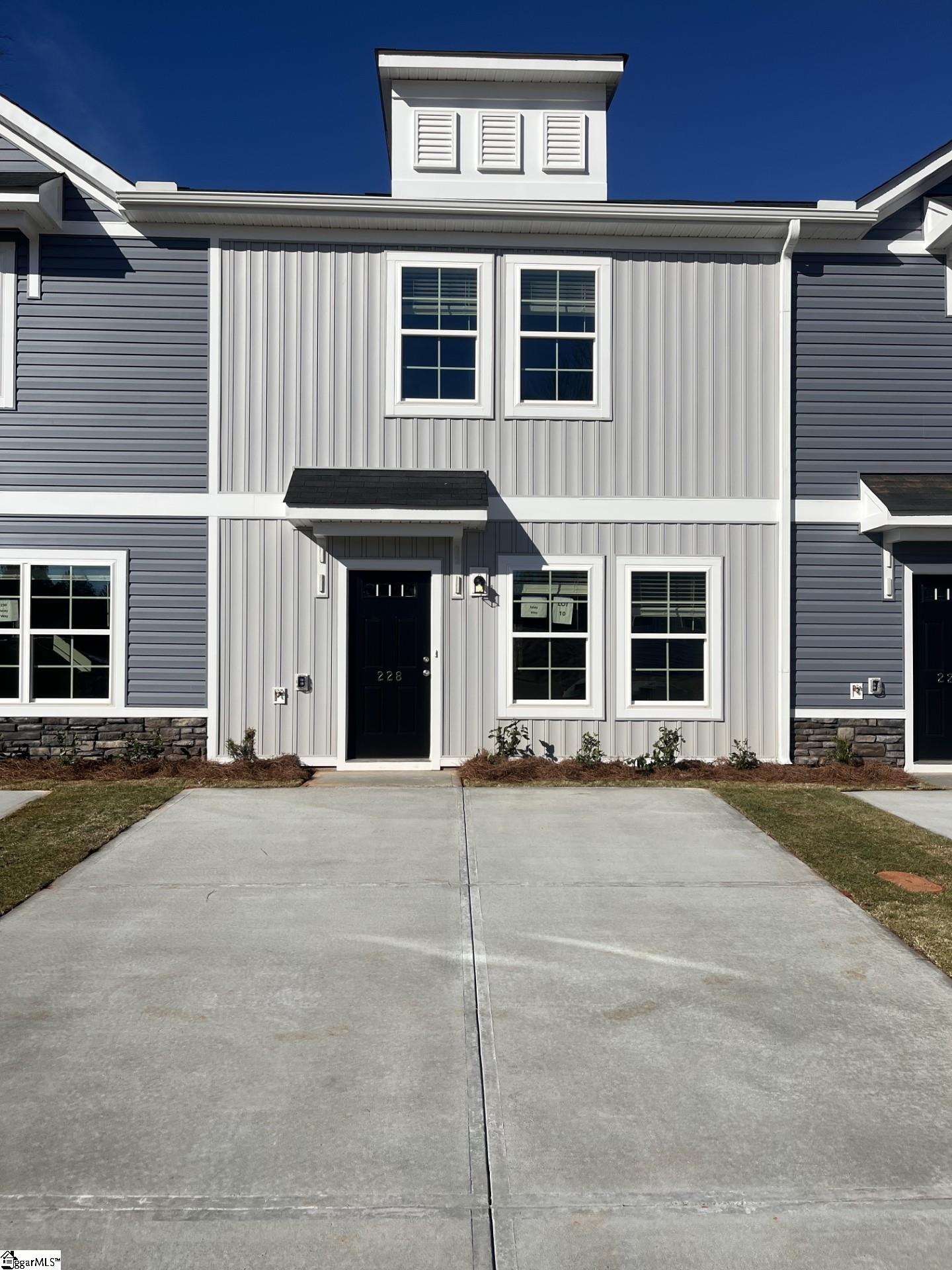 404 Speyside Lane Anderson, SC 29621