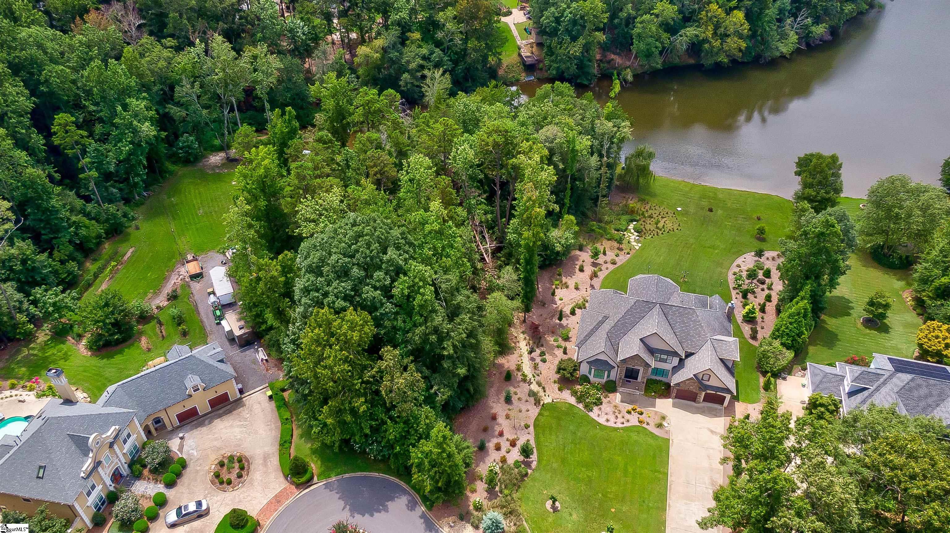 168 Lake Park Drive Spartanburg, SC 29301-5339
