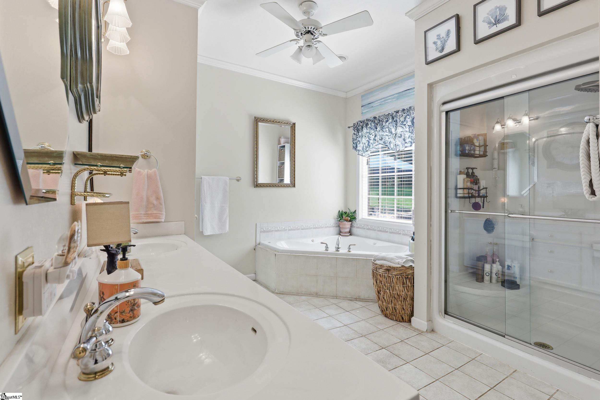 110 Hawnes Place Anderson, SC 29621