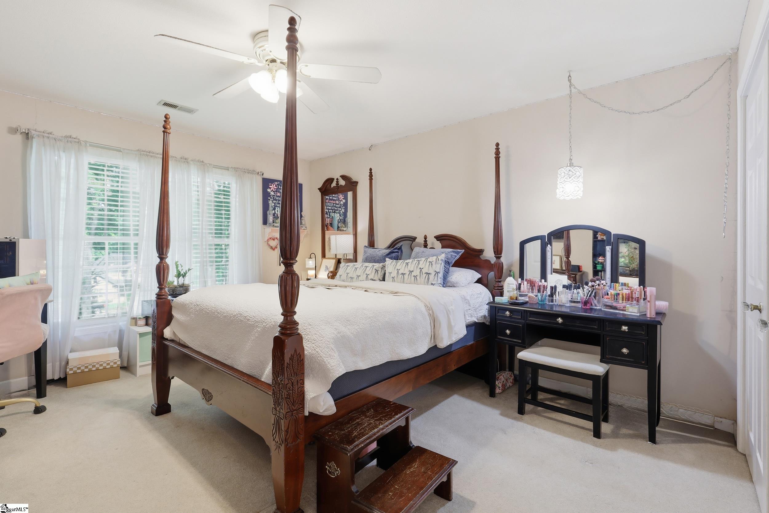 110 Hawnes Place Anderson, SC 29621