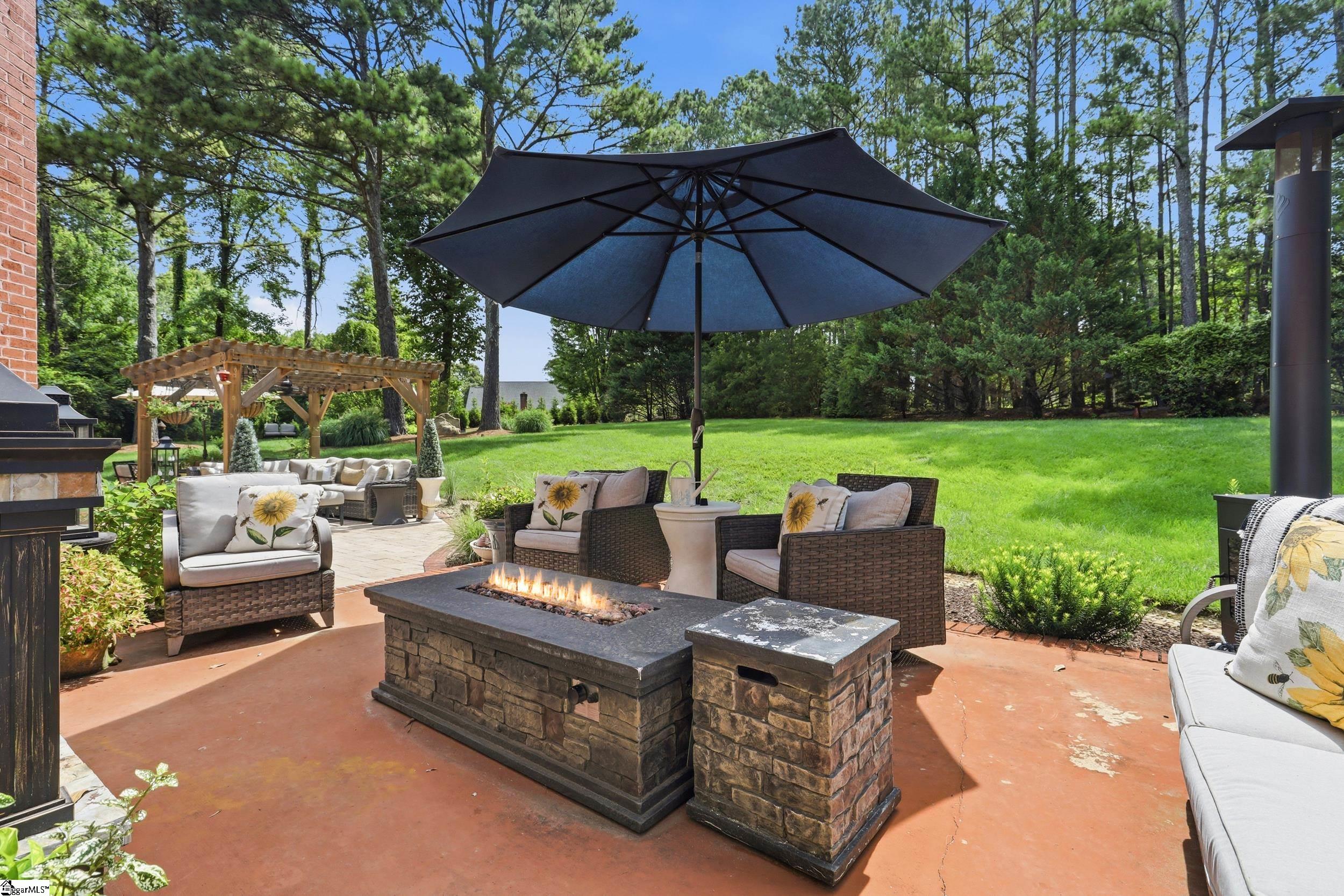 110 Hawnes Place Anderson, SC 29621