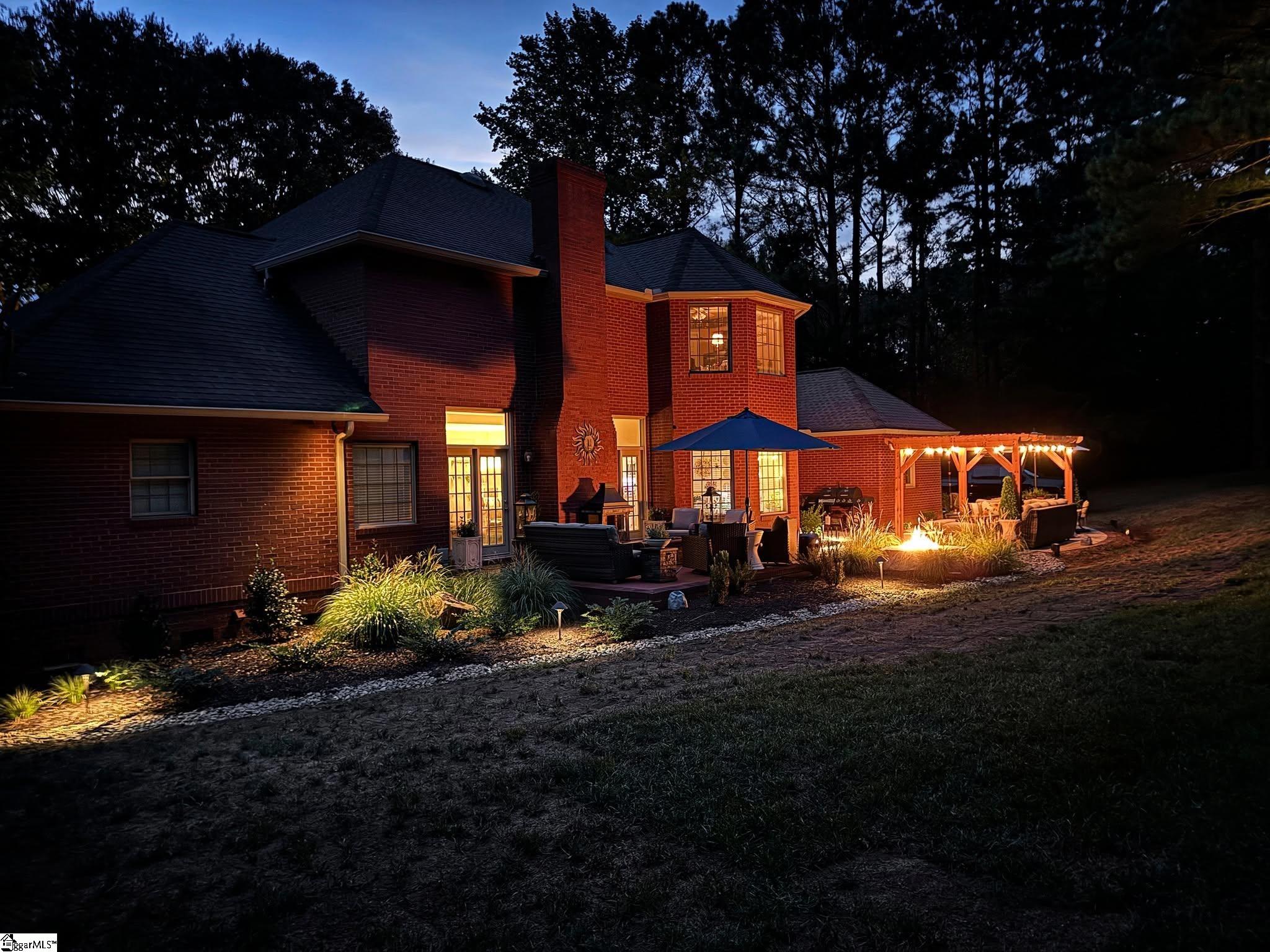 110 Hawnes Place Anderson, SC 29621