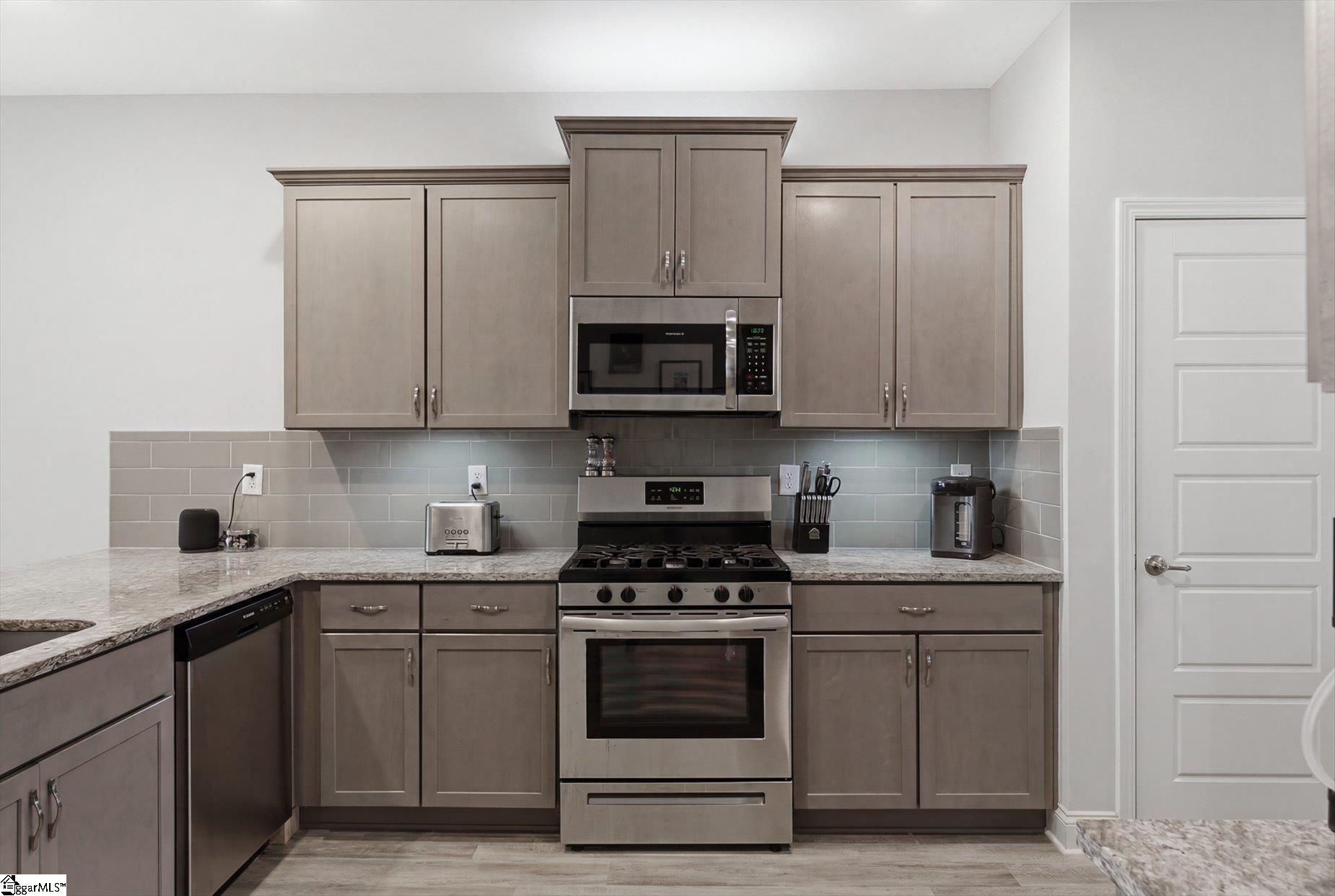 4 Woodcross Drive Simpsonville, SC 29681