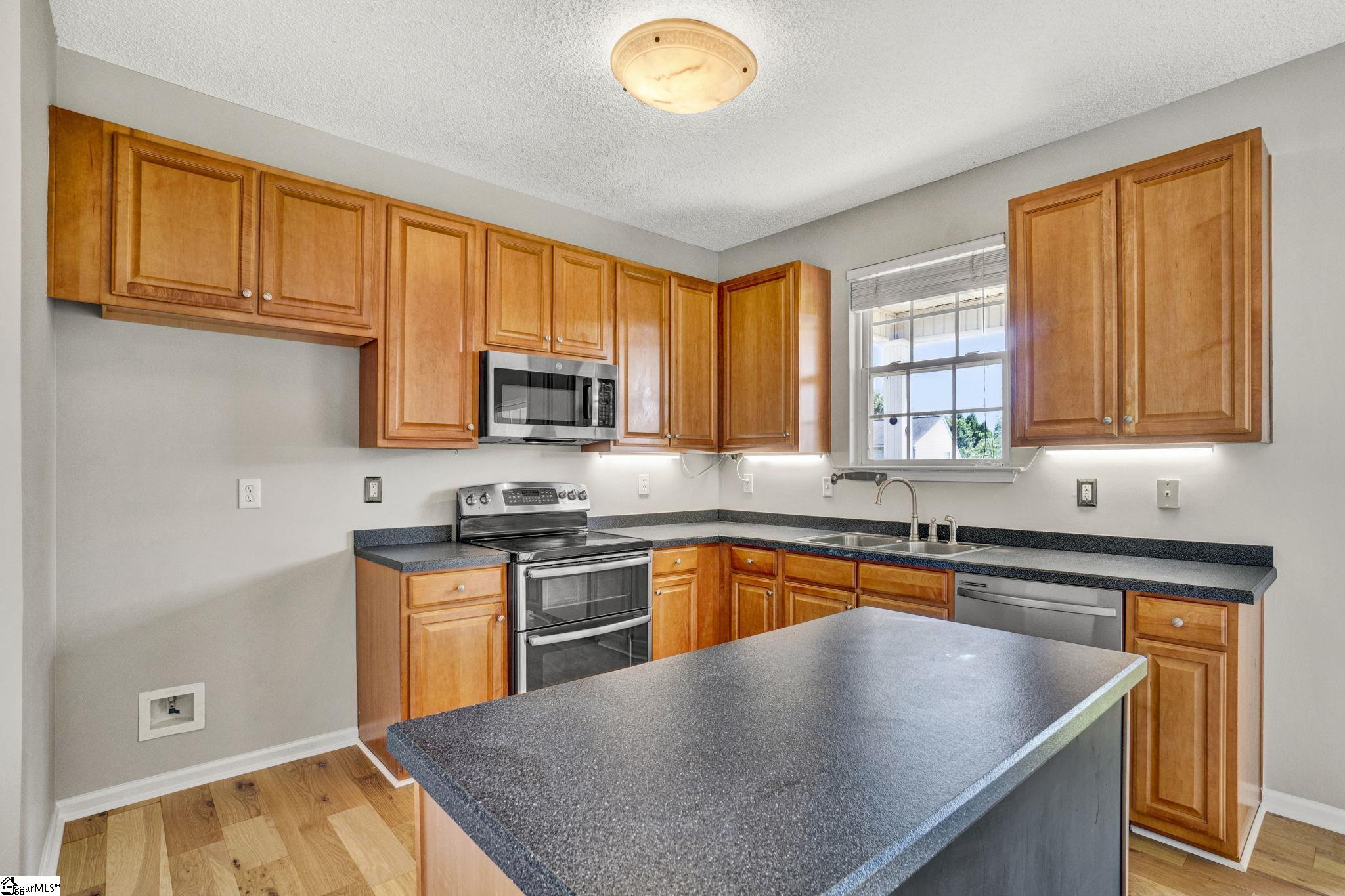 38 Ginger Gold Drive Simpsonville, SC 29681