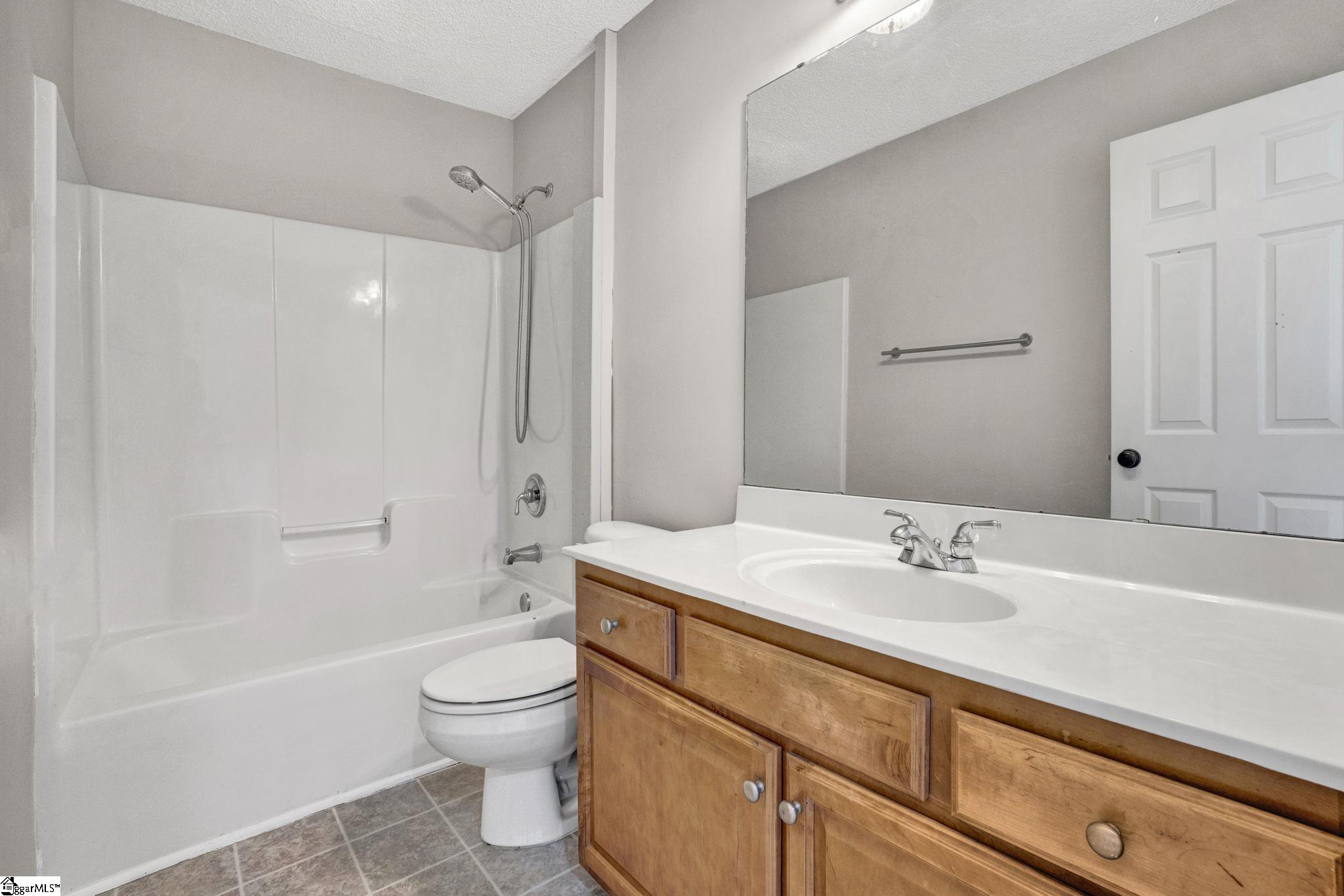 38 Ginger Gold Drive Simpsonville, SC 29681