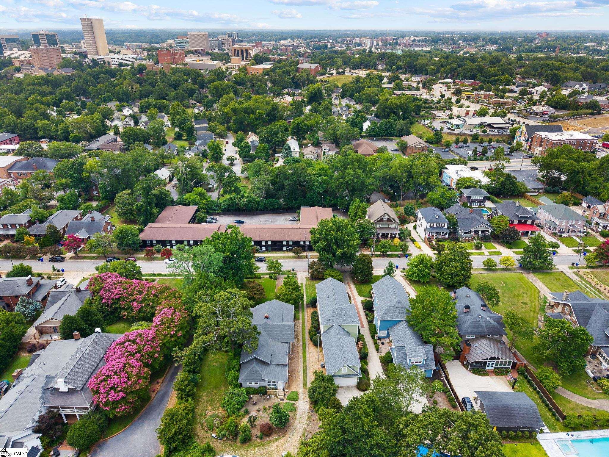311 W Earle Street Greenville, SC 29609