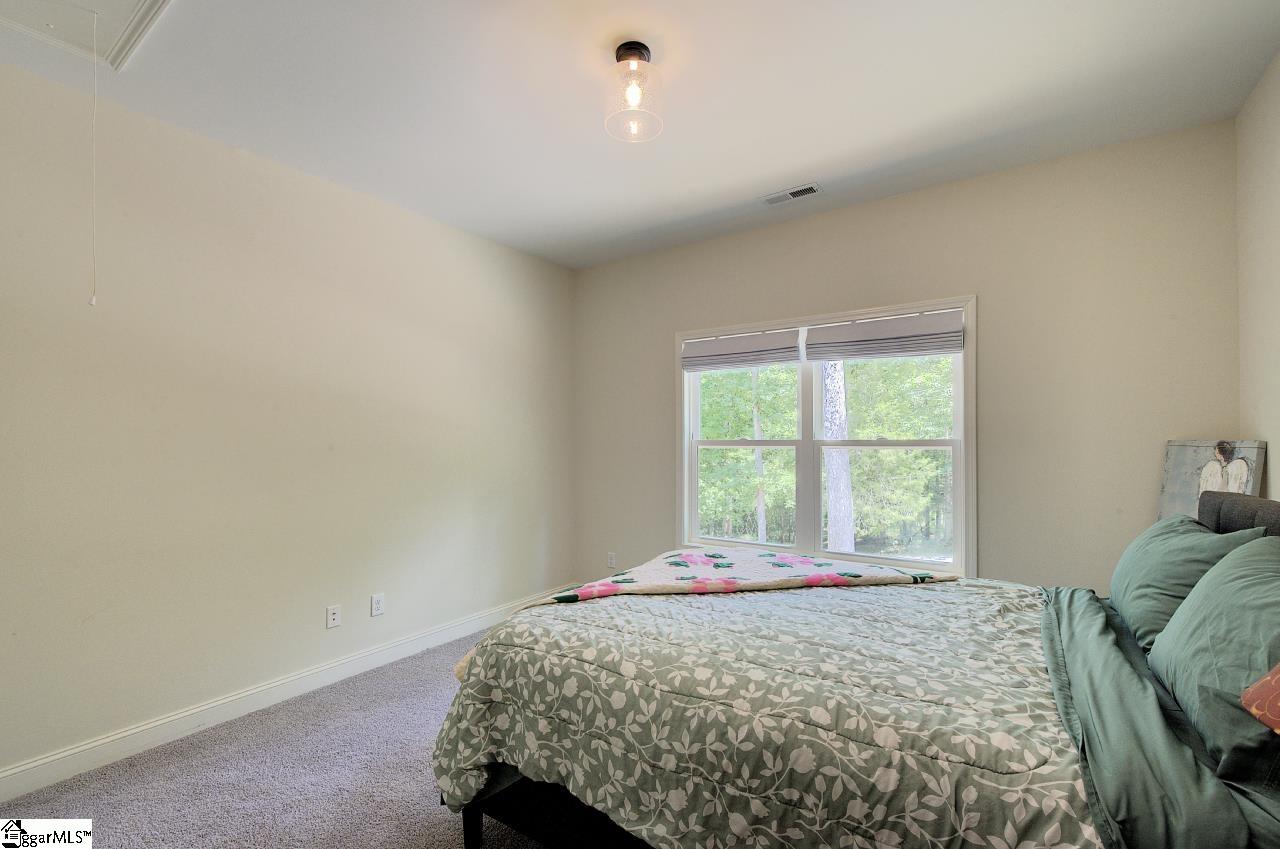 54 Lakeview Road Fountain Inn, SC 29644