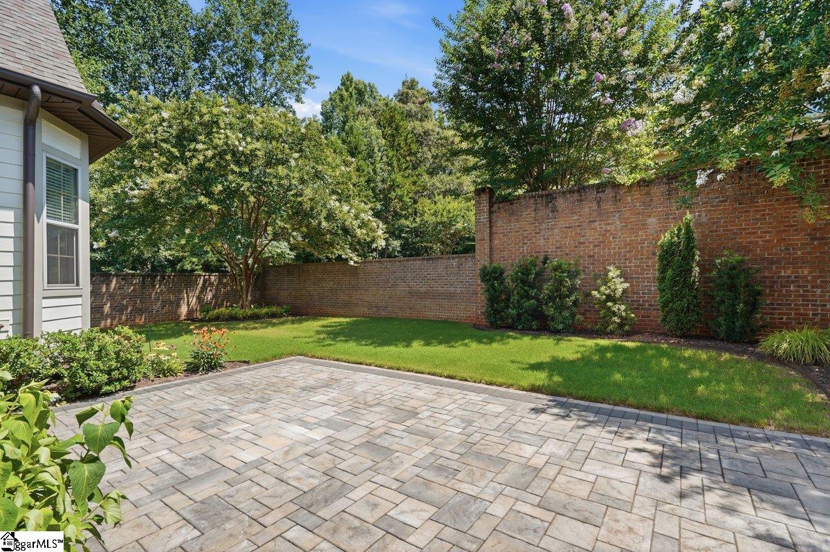 350 Laguna Lane Simpsonville, SC 29680