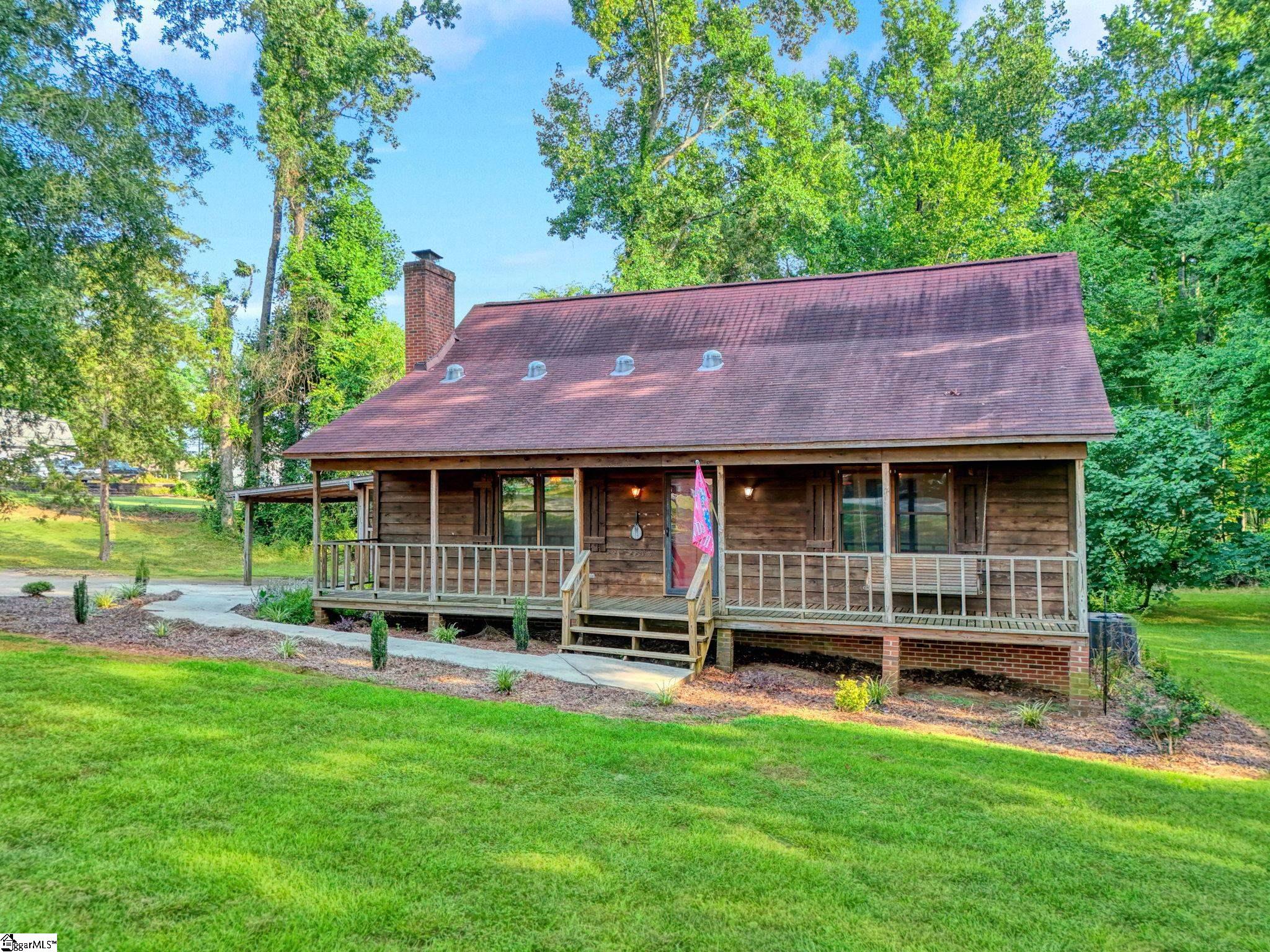 346 Shenandoah Drive Laurens, SC 29630