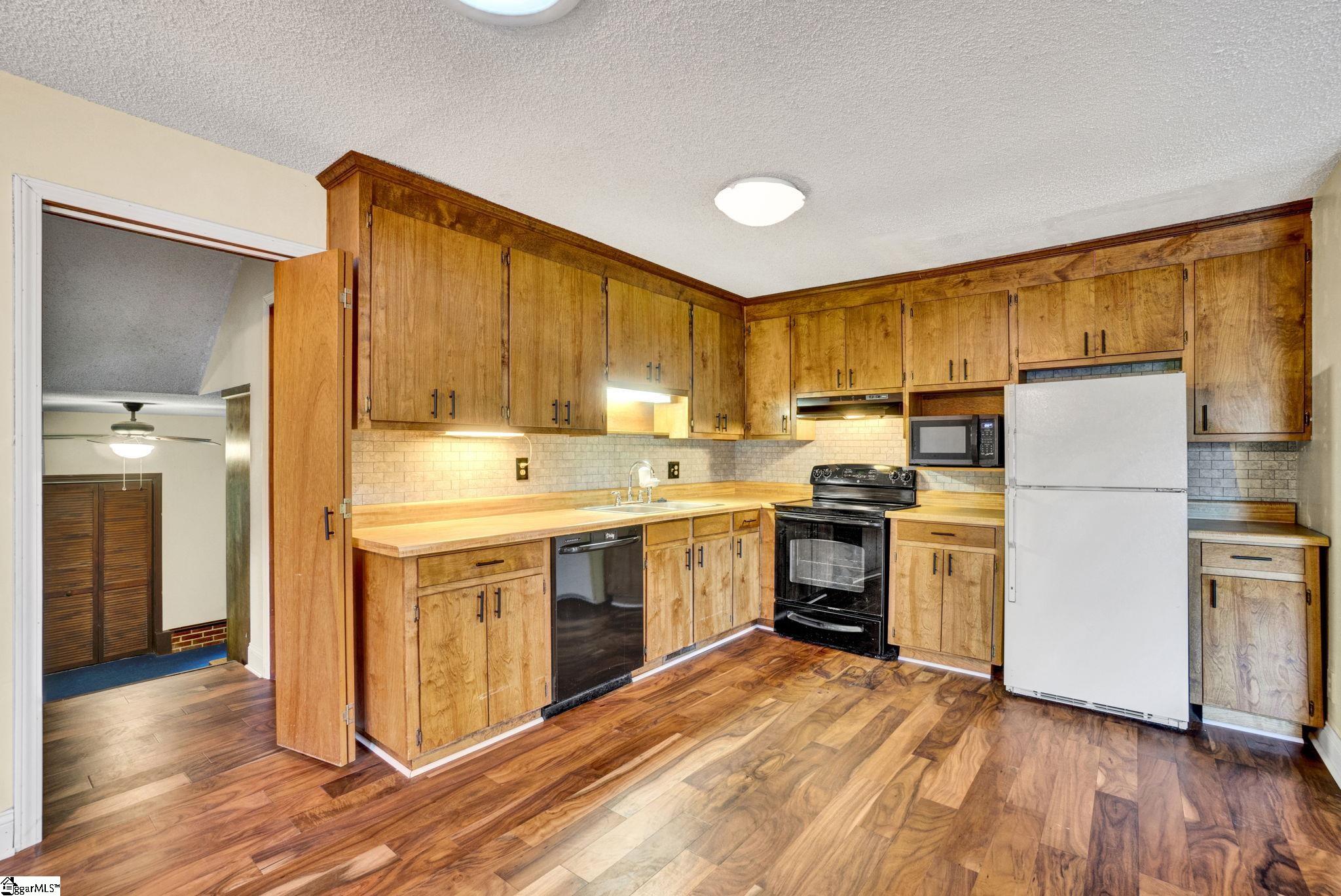 346 Shenandoah Drive Laurens, SC 29630