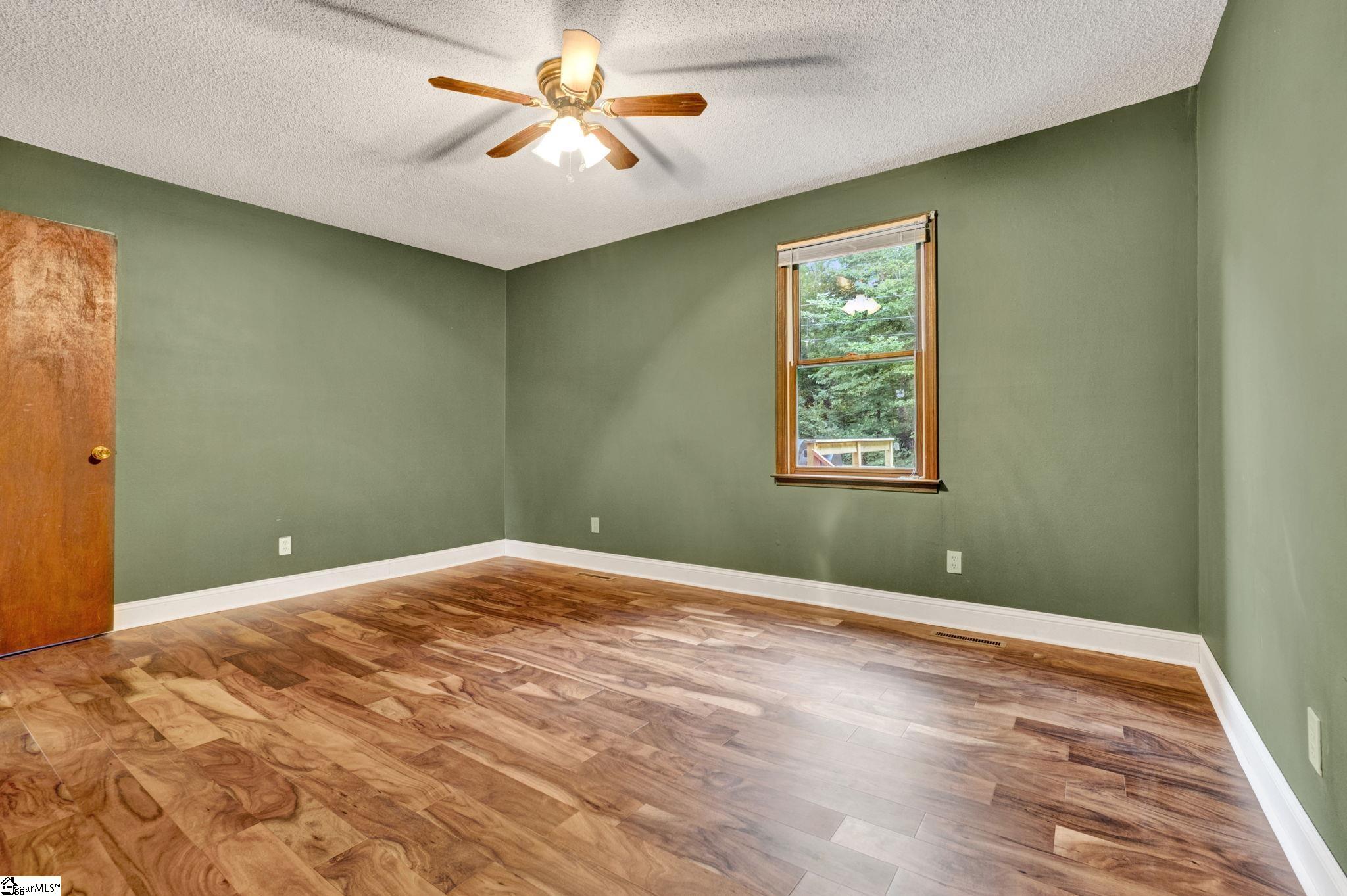346 Shenandoah Drive Laurens, SC 29630