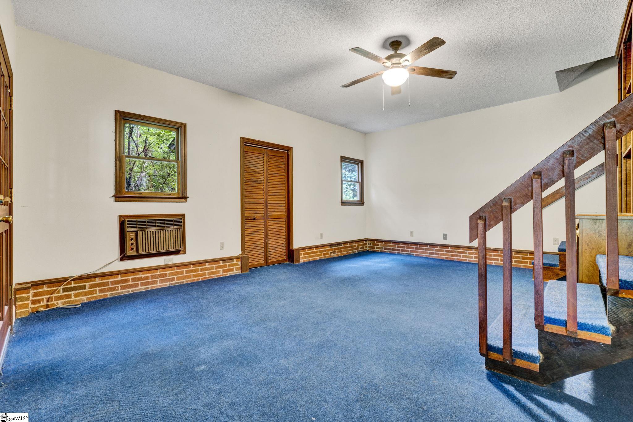 346 Shenandoah Drive Laurens, SC 29630