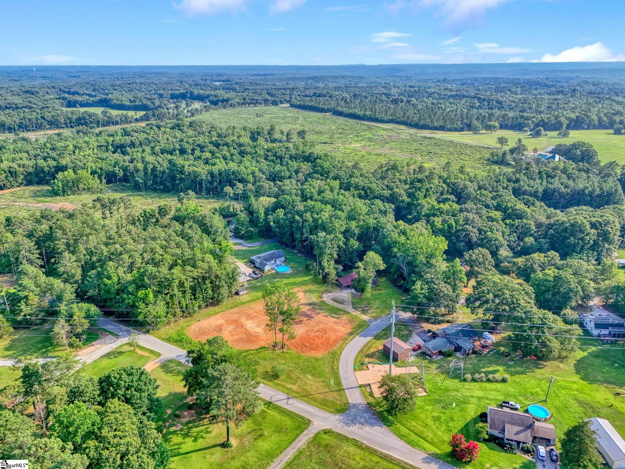 346 Shenandoah Drive Laurens, SC 29630
