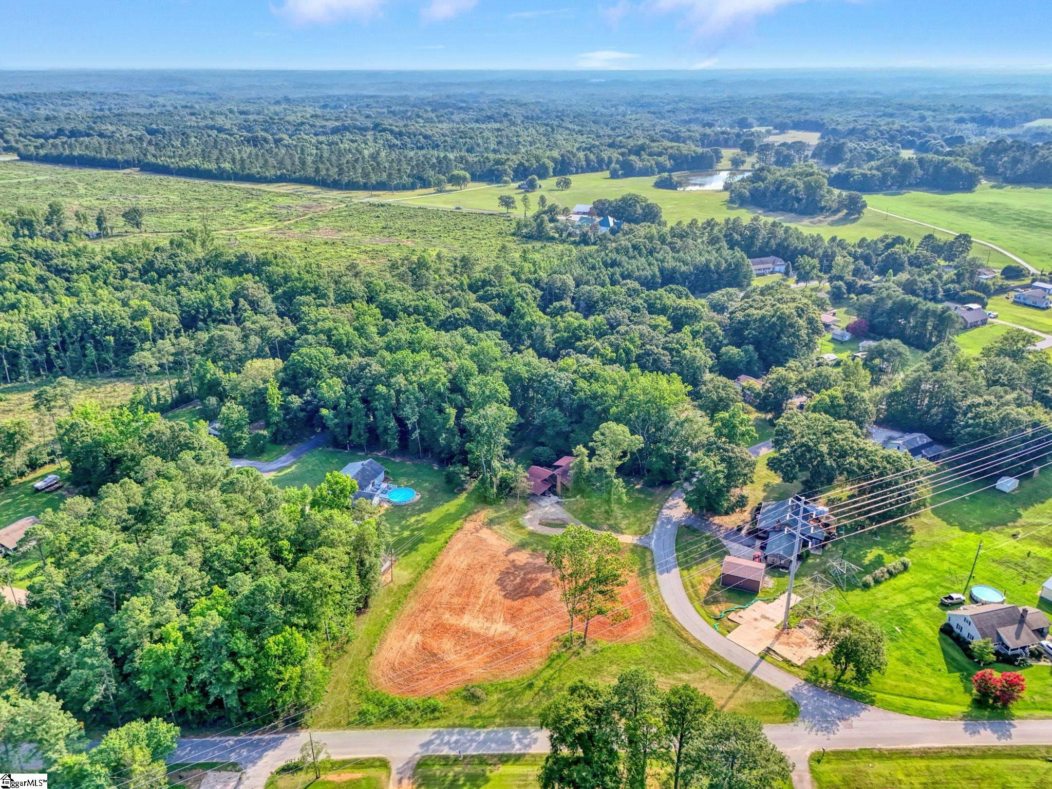 346 Shenandoah Drive Laurens, SC 29630