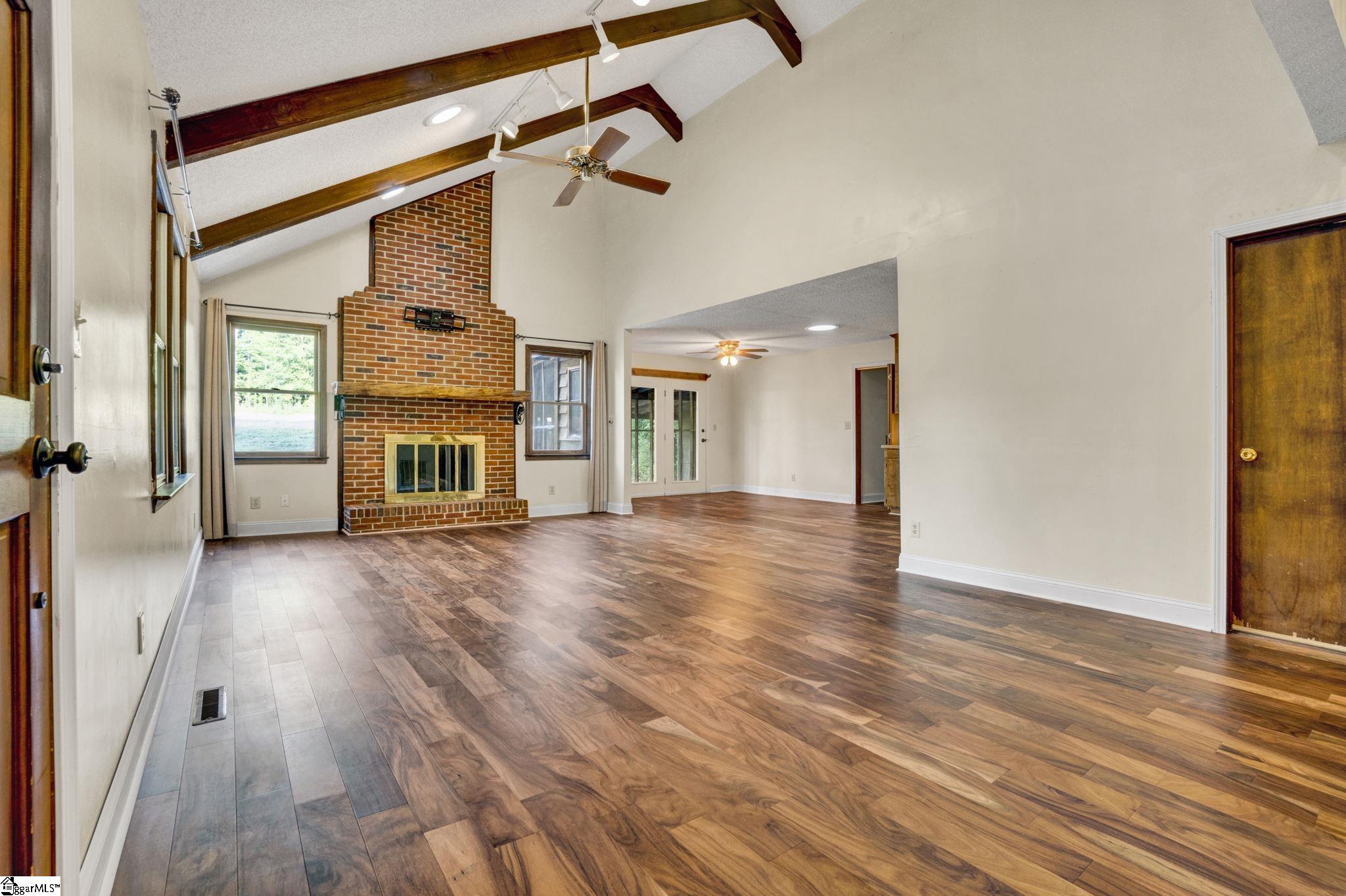 346 Shenandoah Drive Laurens, SC 29630