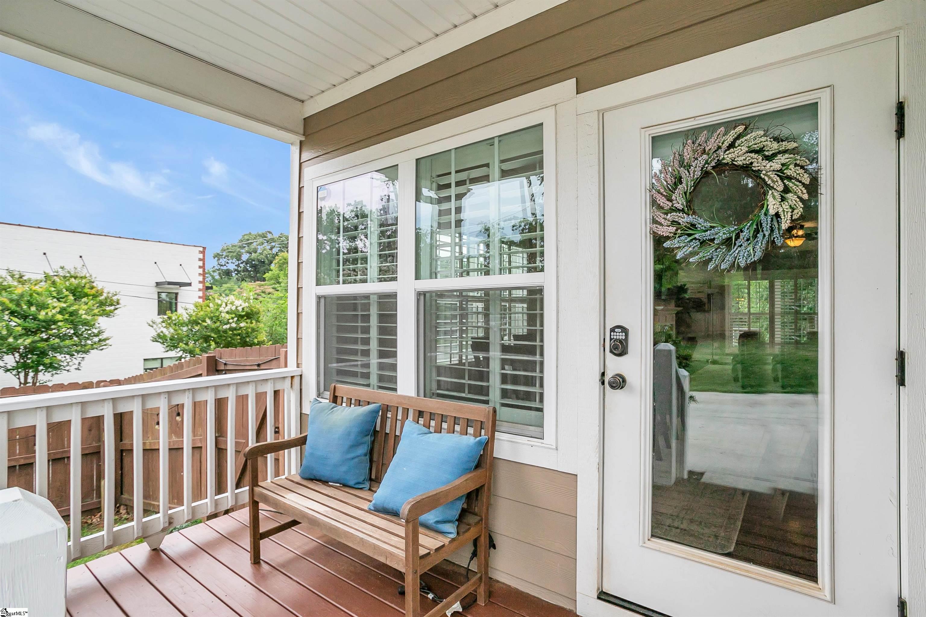 1429 E North Street Greenville, SC 29607