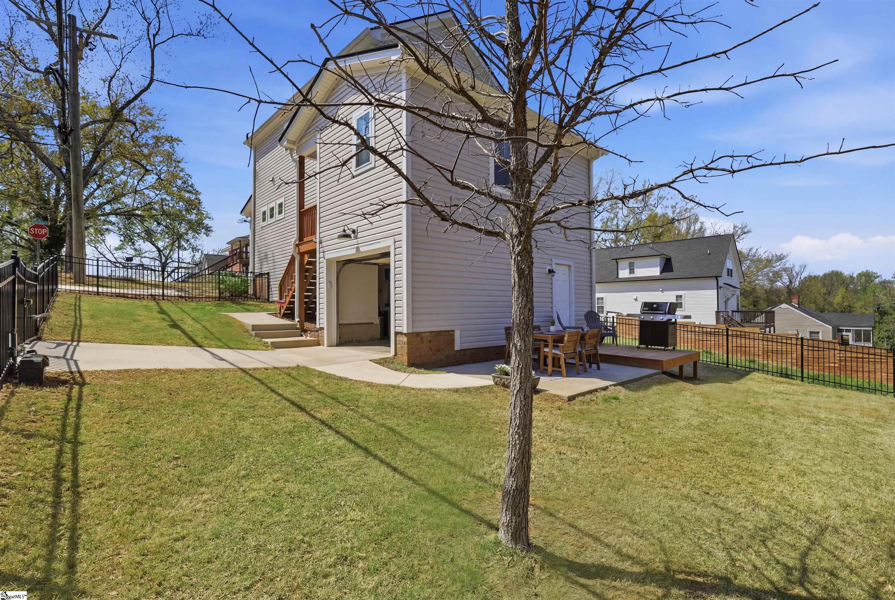139 Mount Eustis Street Greenville, SC 29607