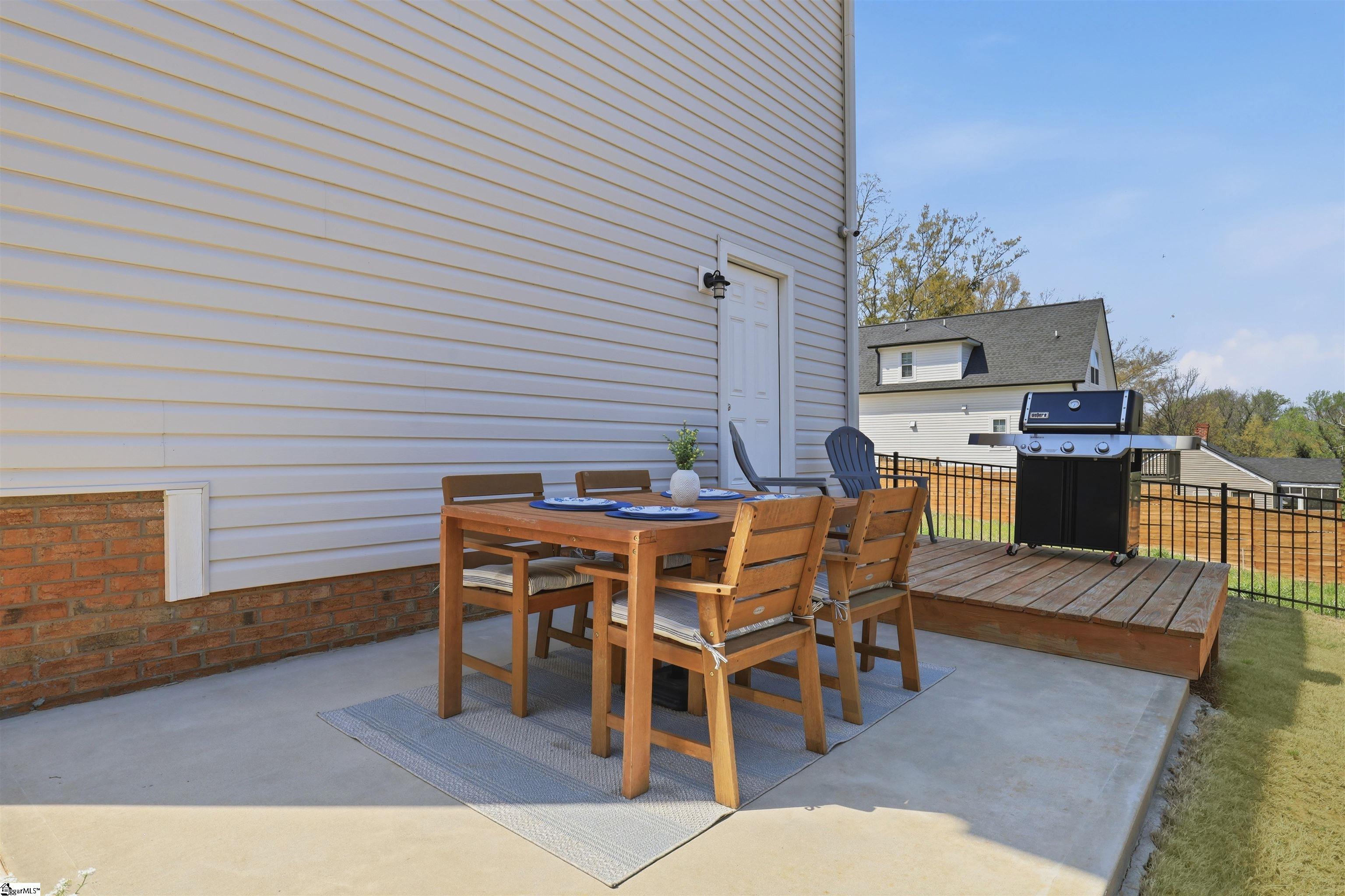 139 Mount Eustis Street Greenville, SC 29607