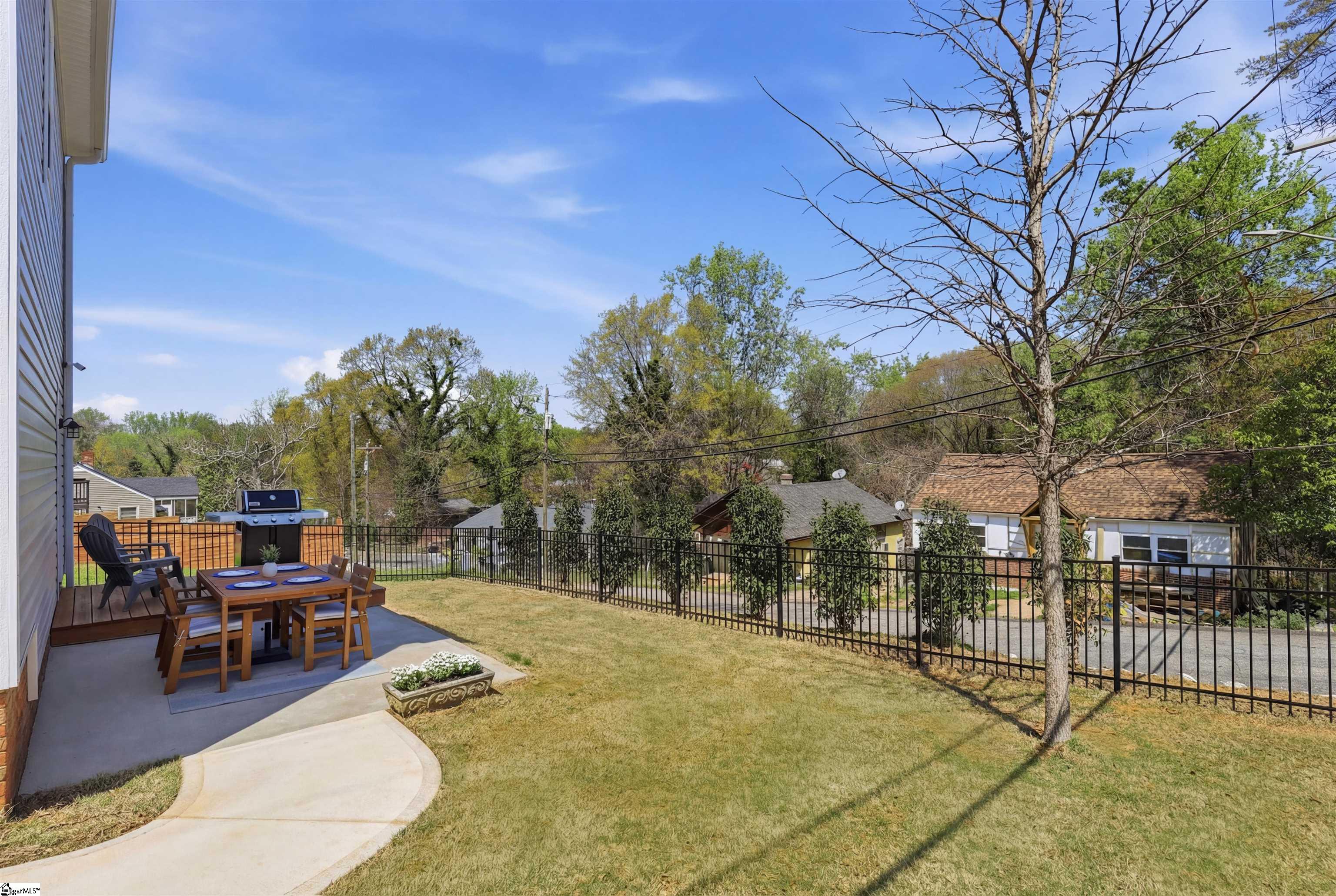 139 Mount Eustis Street Greenville, SC 29607