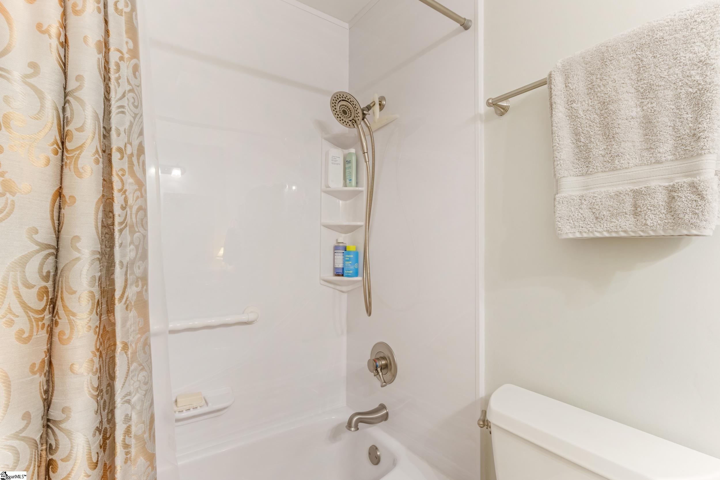 226 Stoney Creek Drive Greenville, SC 29607