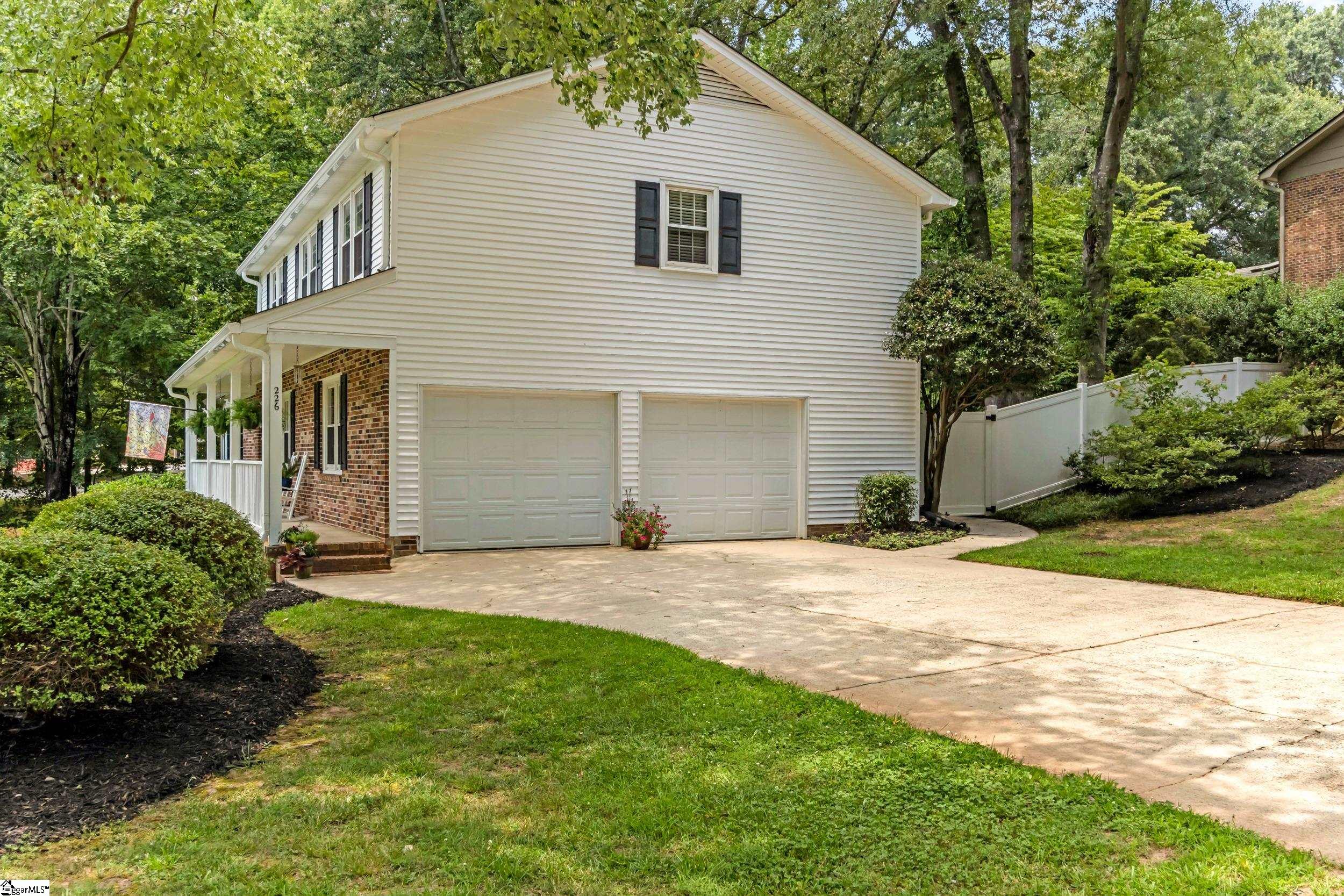 226 Stoney Creek Drive Greenville, SC 29607