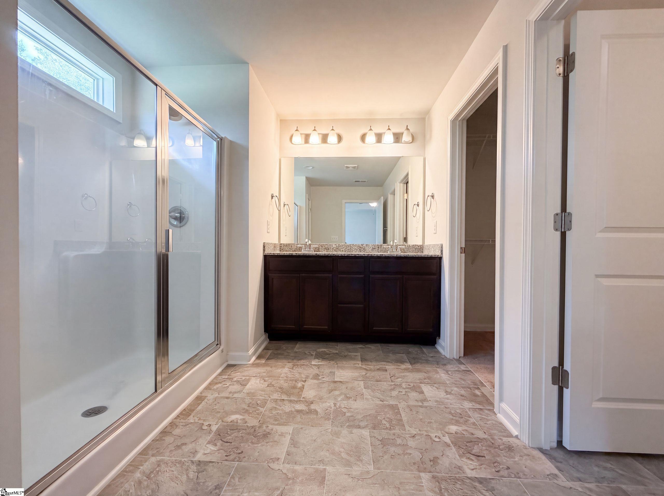 533 Baycraft Lane Simpsonville, SC 29681