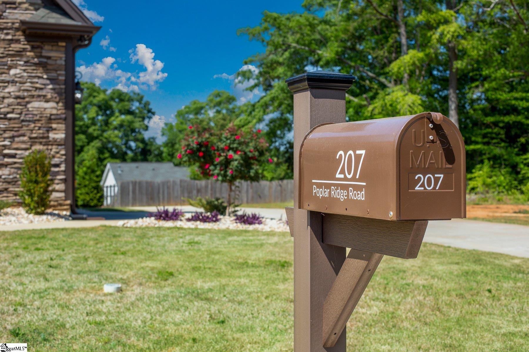 207 Poplar Ridge Road Simpsonville, SC 29681