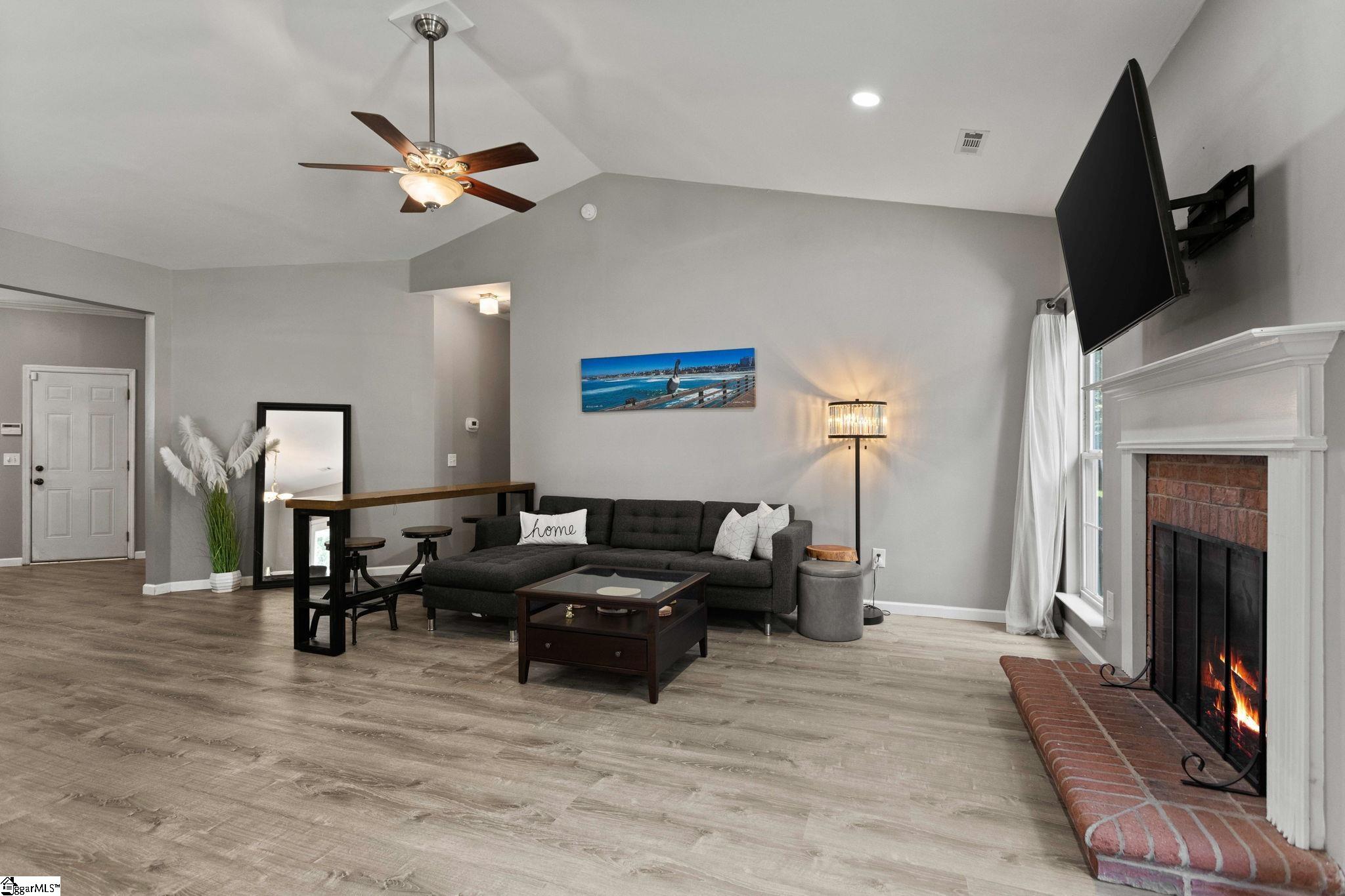 412 Ashley Oaks Drive Moore, SC 29369