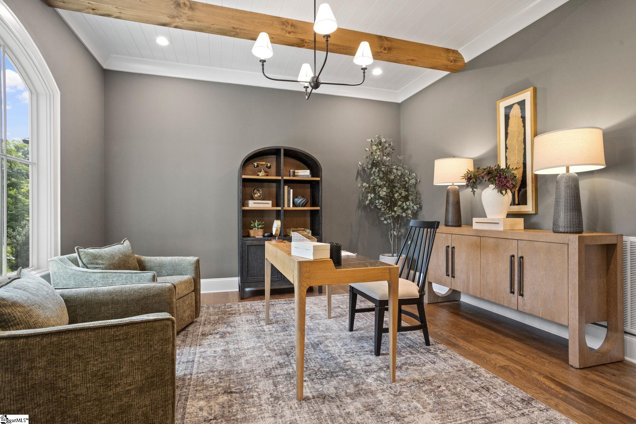 210 W Mountainview Avenue Greenville, SC 29609