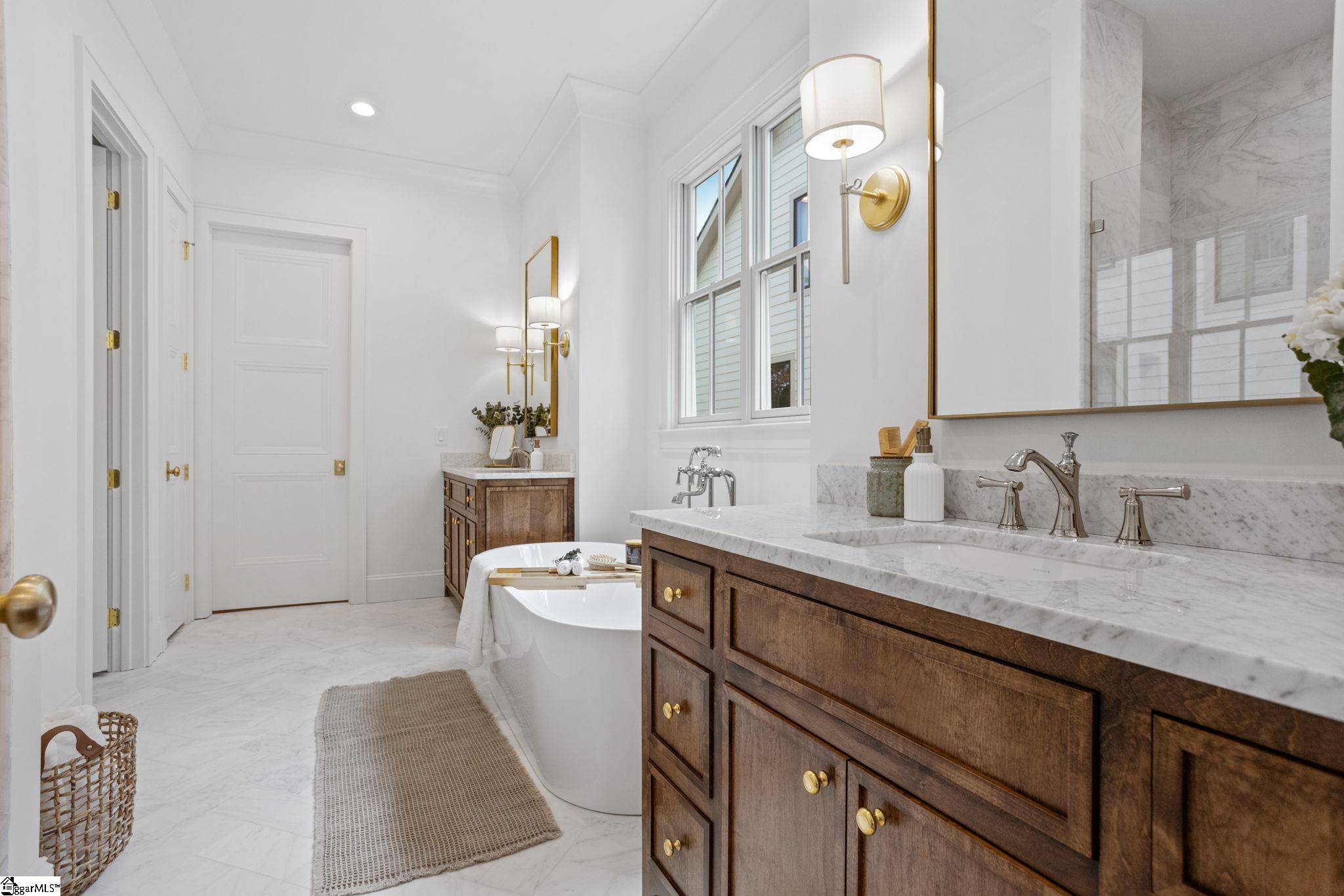210 W Mountainview Avenue Greenville, SC 29609
