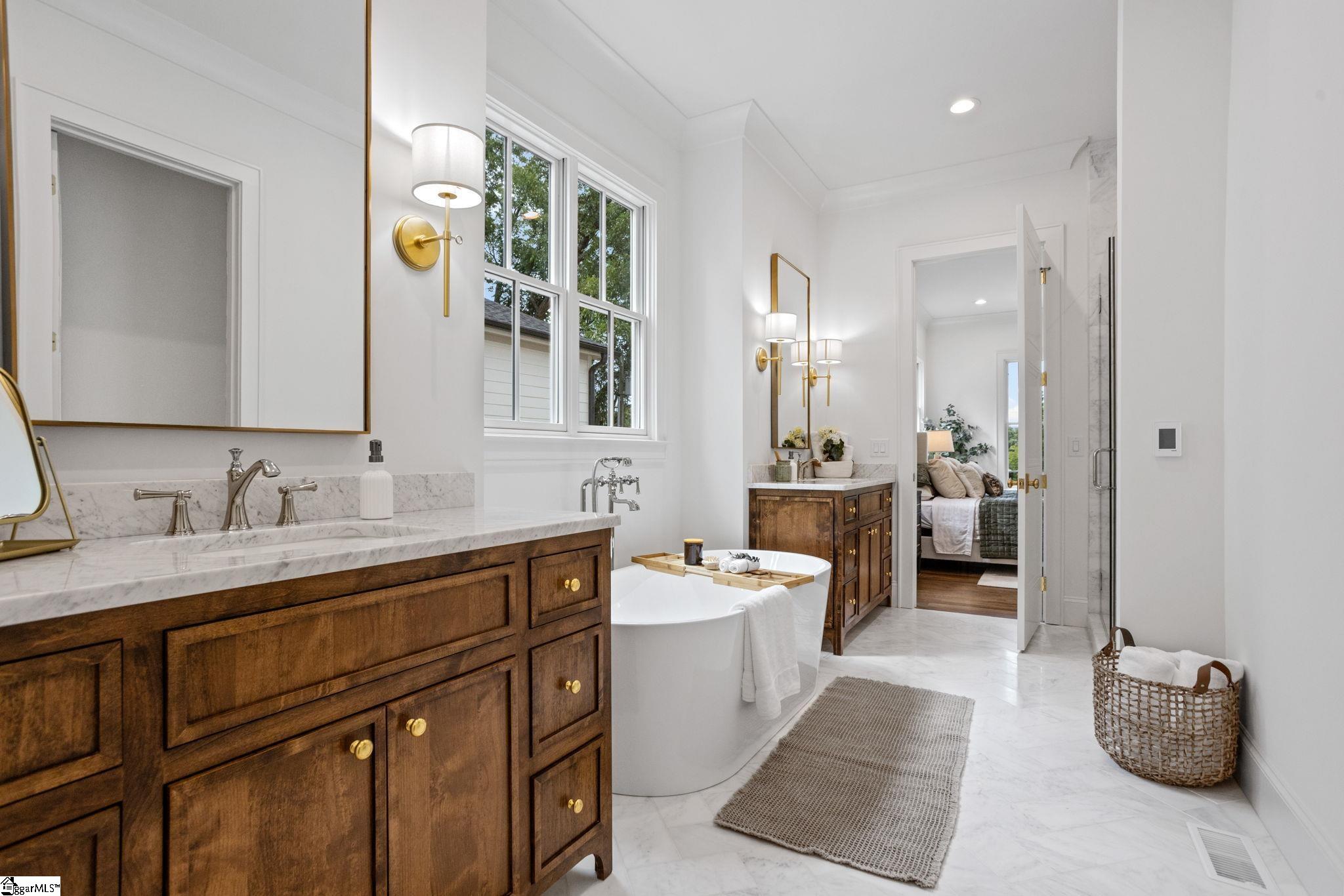 210 W Mountainview Avenue Greenville, SC 29609