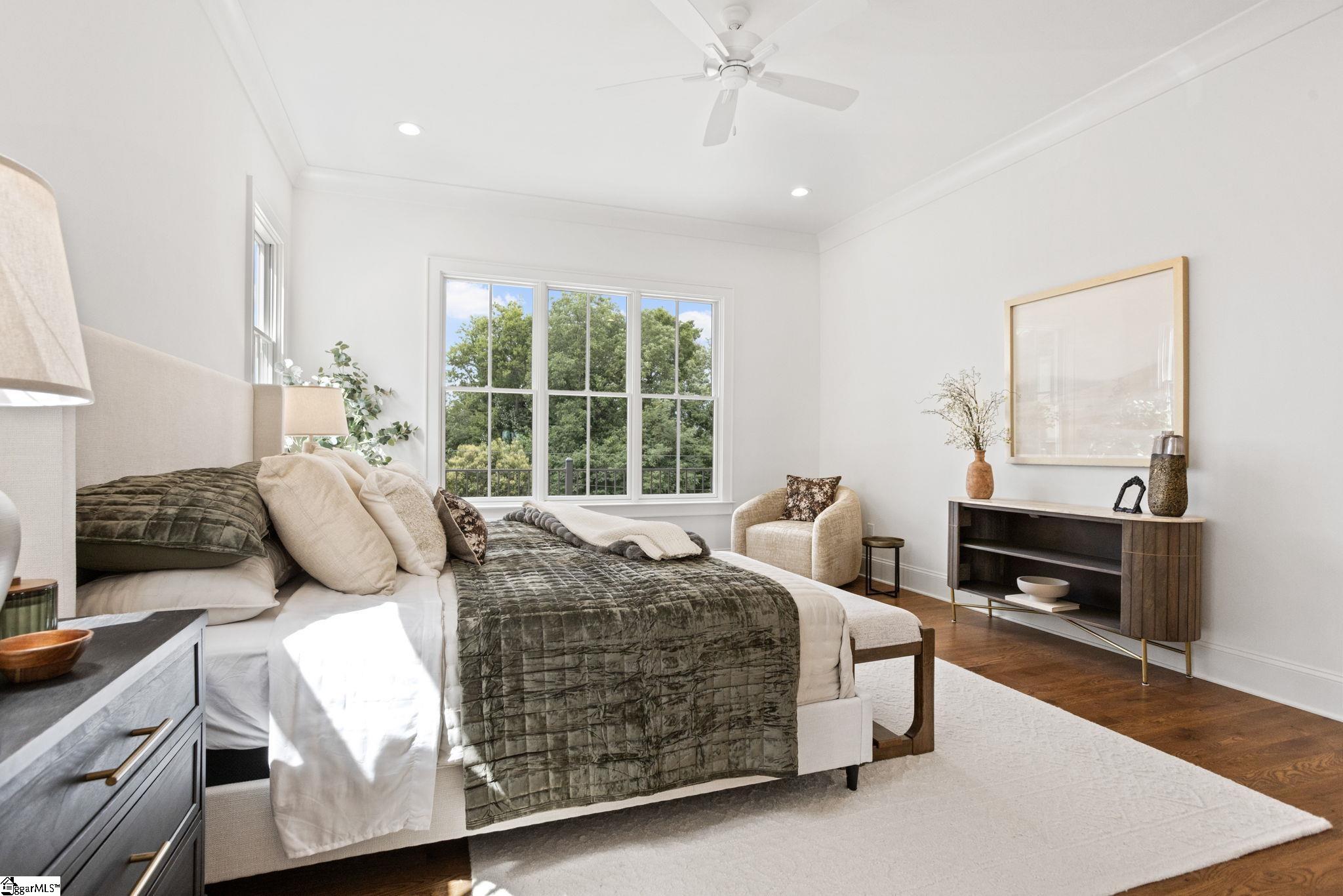 210 W Mountainview Avenue Greenville, SC 29609