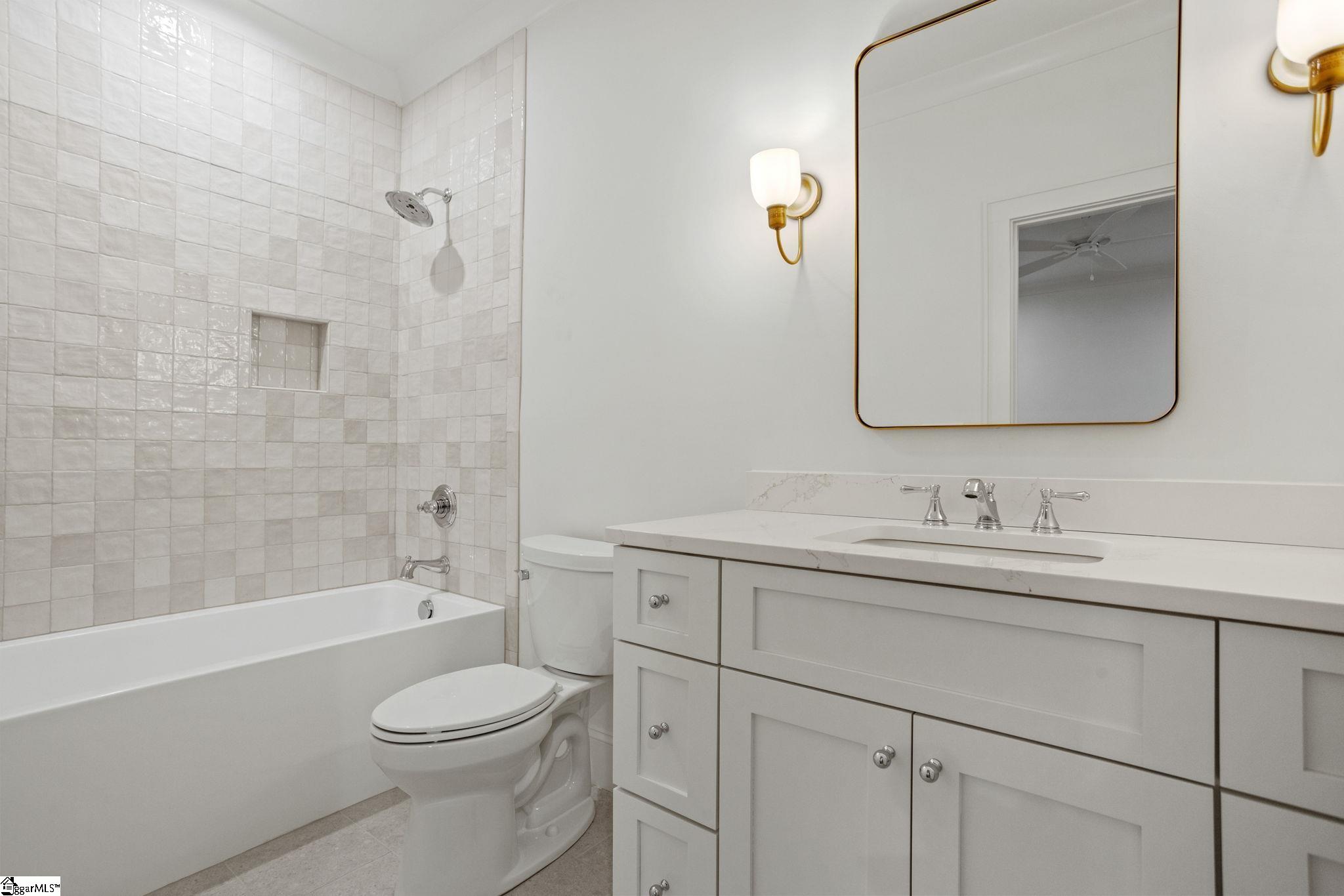 210 W Mountainview Avenue Greenville, SC 29609