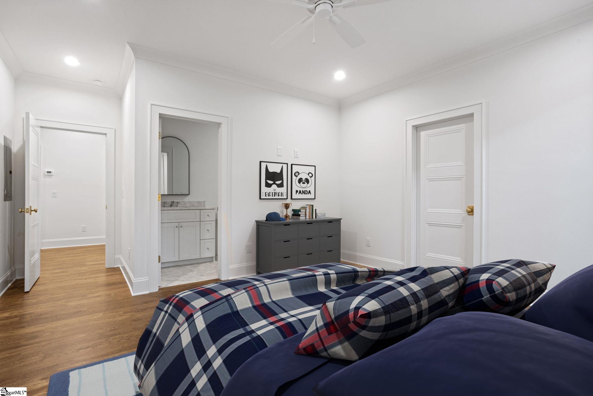 210 W Mountainview Avenue Greenville, SC 29609