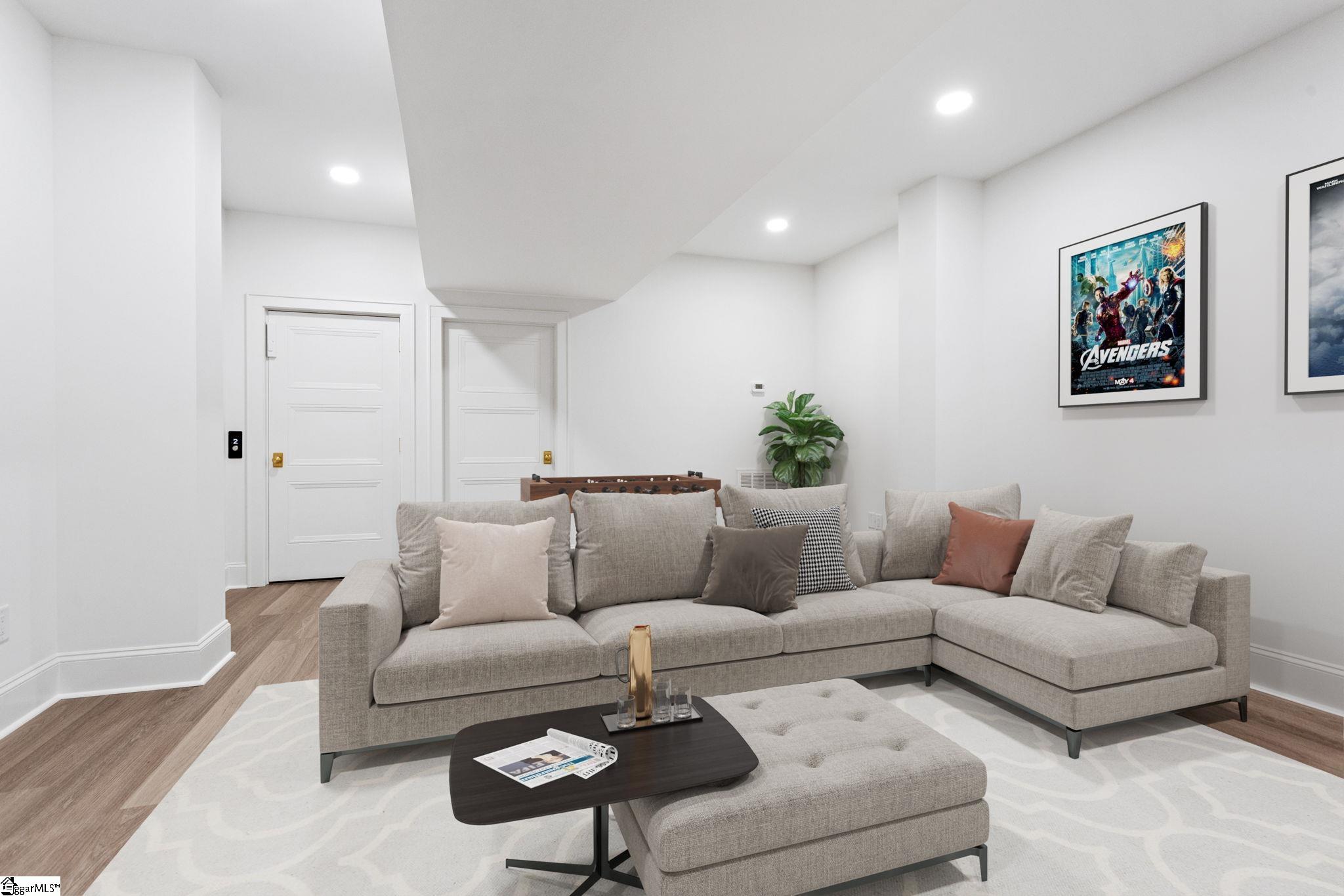 210 W Mountainview Avenue Greenville, SC 29609