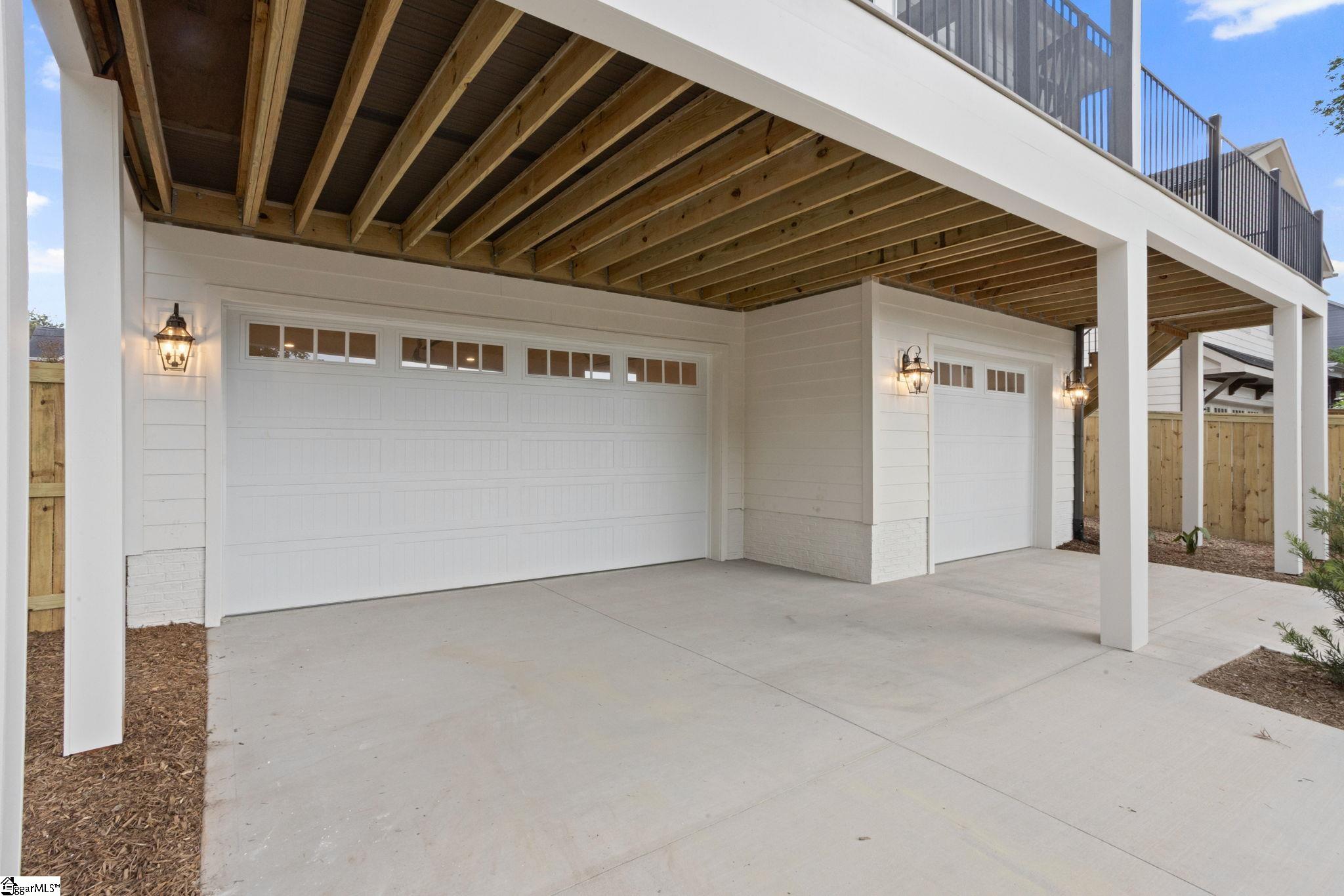 210 W Mountainview Avenue Greenville, SC 29609