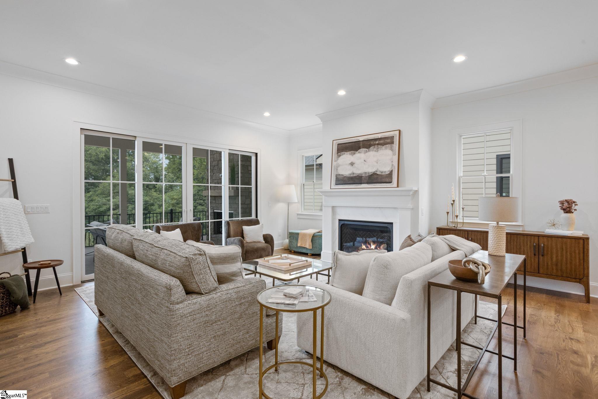 210 W Mountainview Avenue Greenville, SC 29609