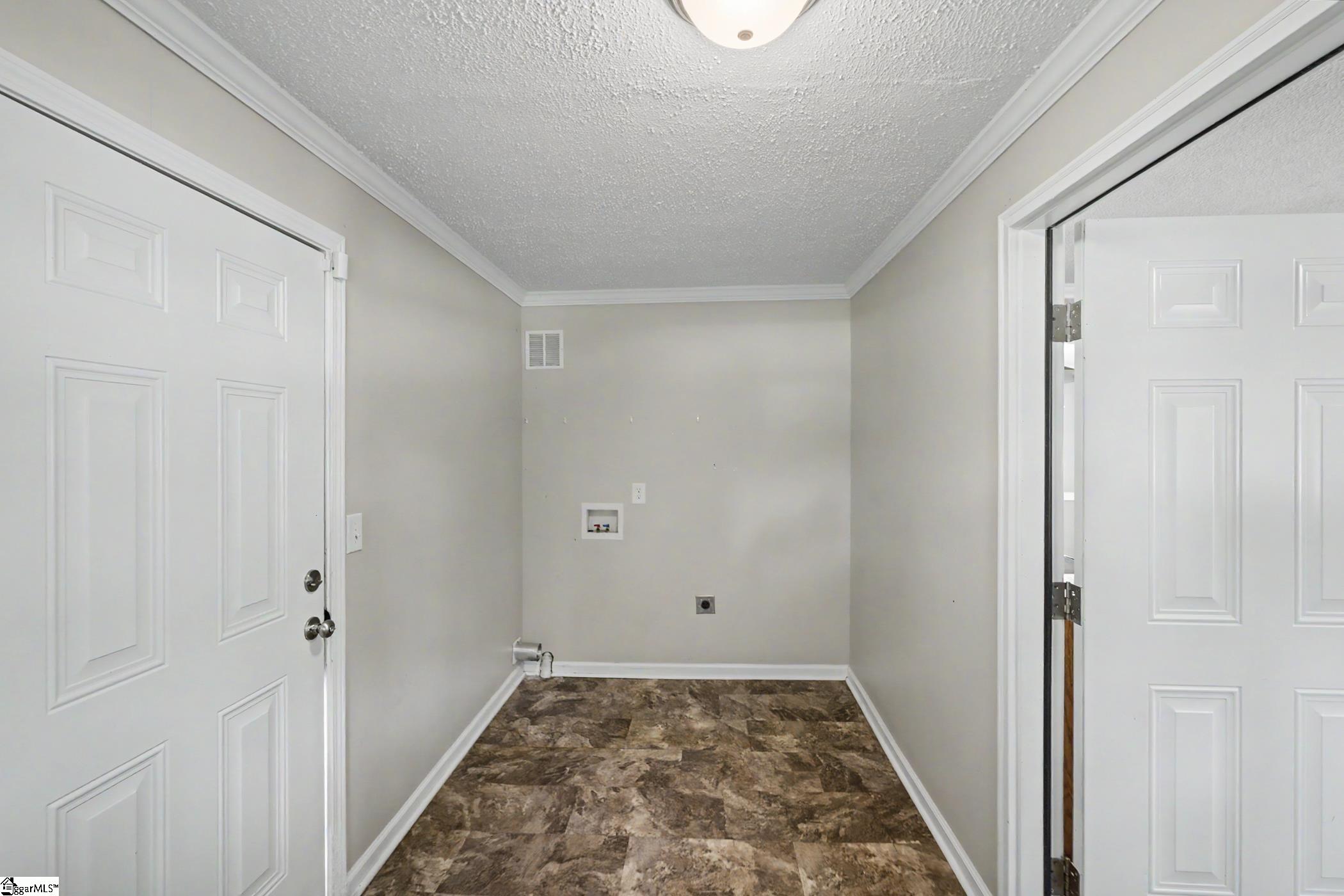 7809 Moorefield Highway Liberty, SC 29657