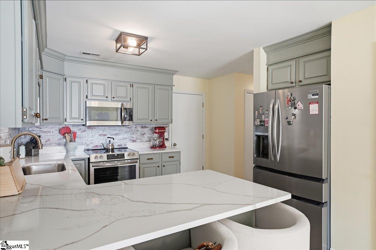 426 Sparrow Hawk Court Greer, SC 29650