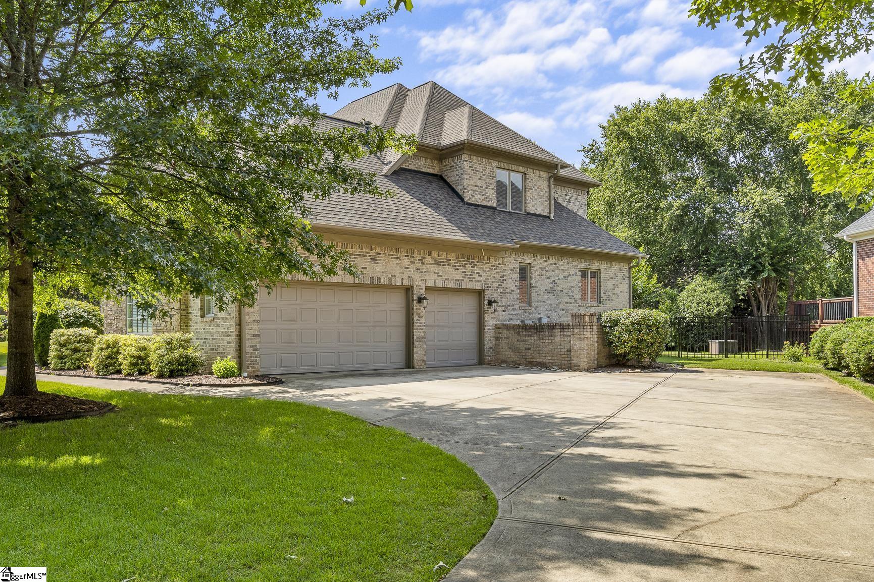 43 Appian Circle Simpsonville, SC 29681
