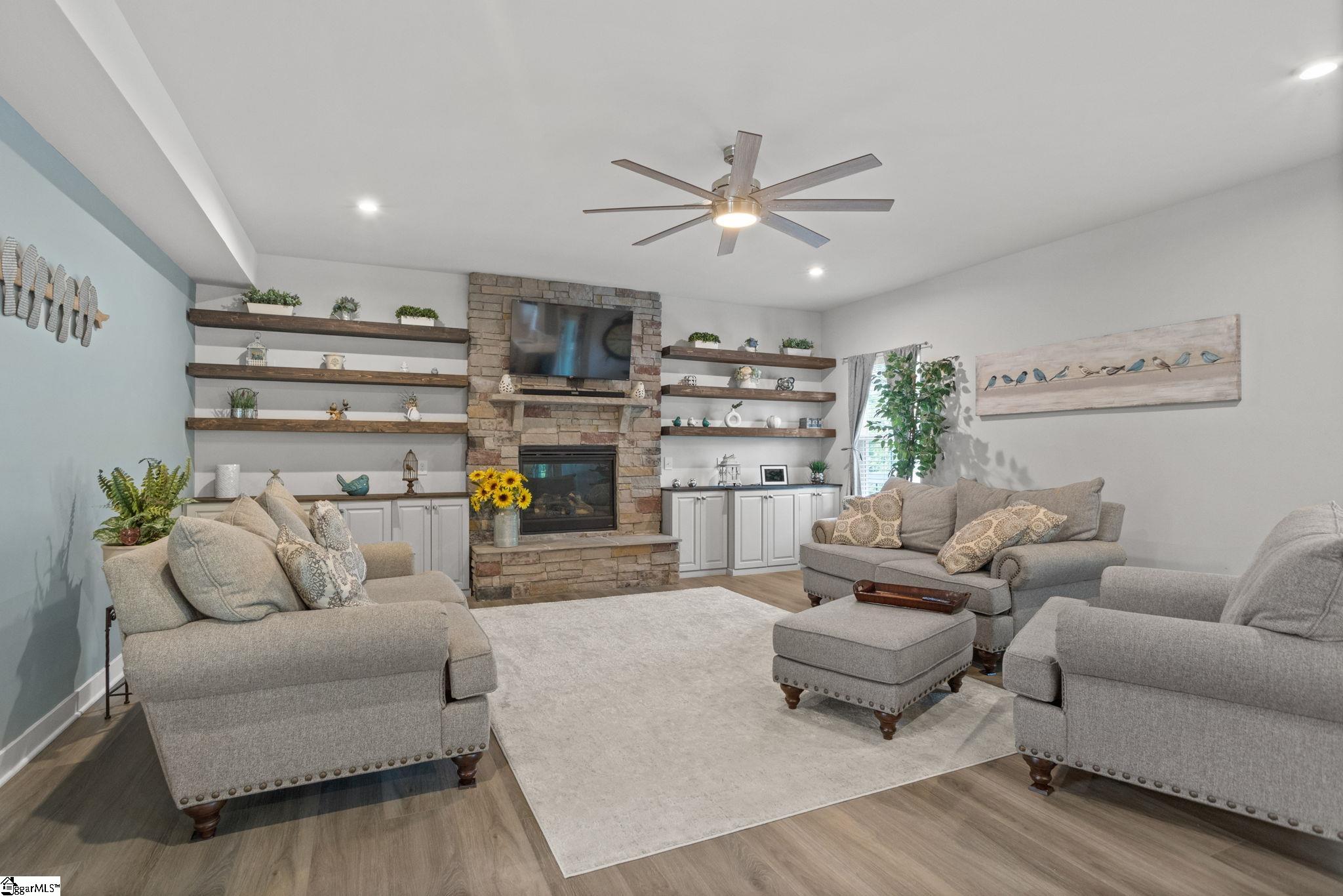 234 Chinook Drive Greenville, SC 29607