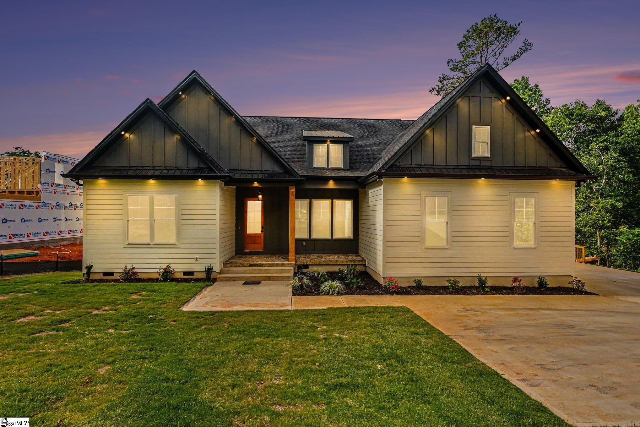 197 Old Farrs Bridge Road Greenville, SC 29611